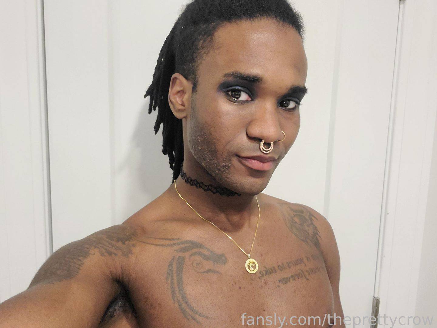 fansly theprettycrow profile photo. theprettycrow 19