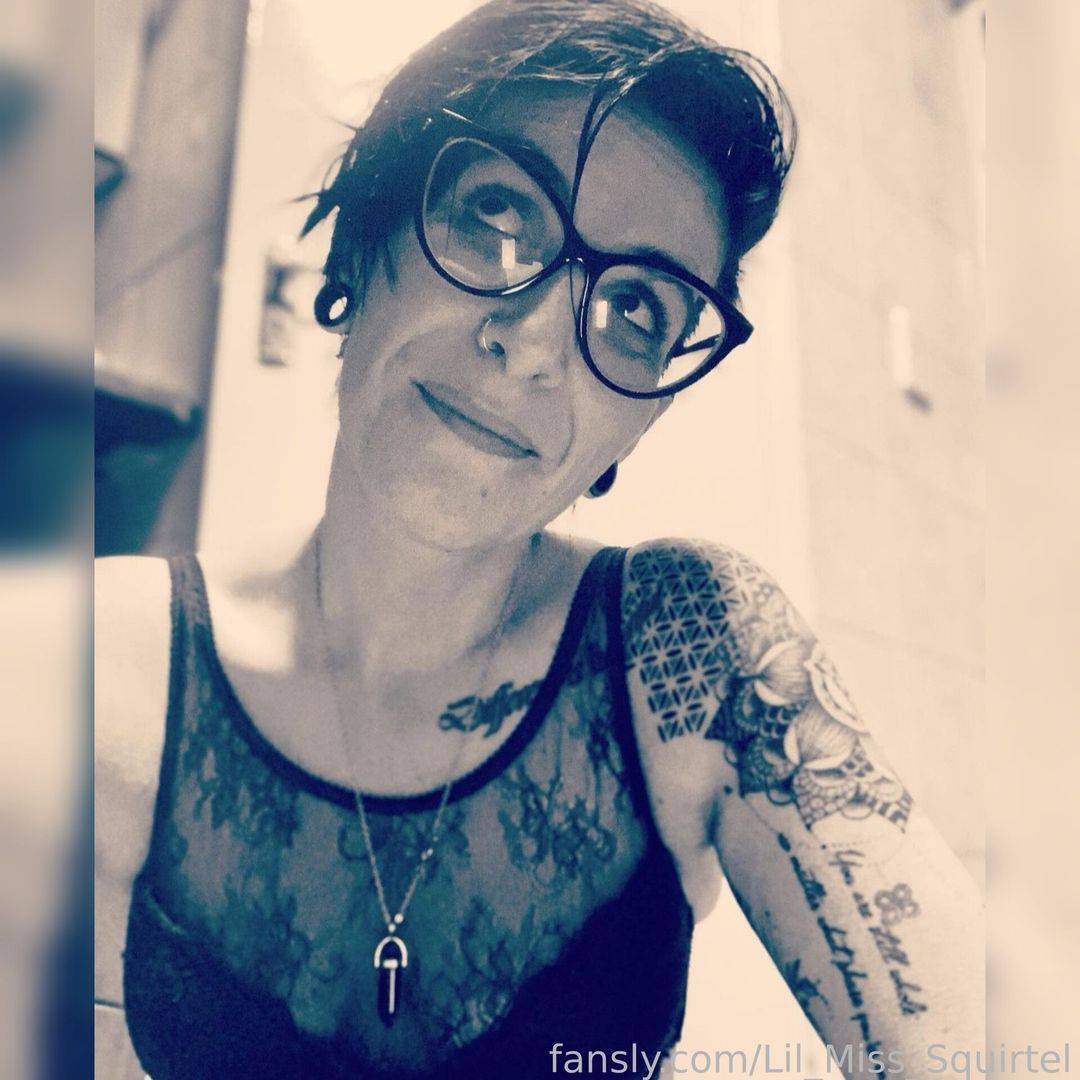 fansly Lil_Miss_Squirtel profile photo. Lil_Miss_Squirtel 33