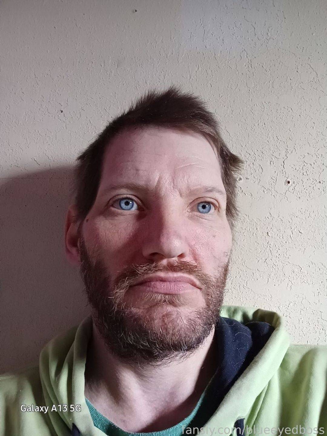 fansly blueeyedboss profile photo. blueeyedboss 18