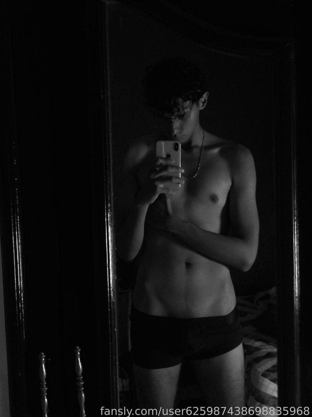fansly Paulresrhx  profile photo. Paulresrhx  17