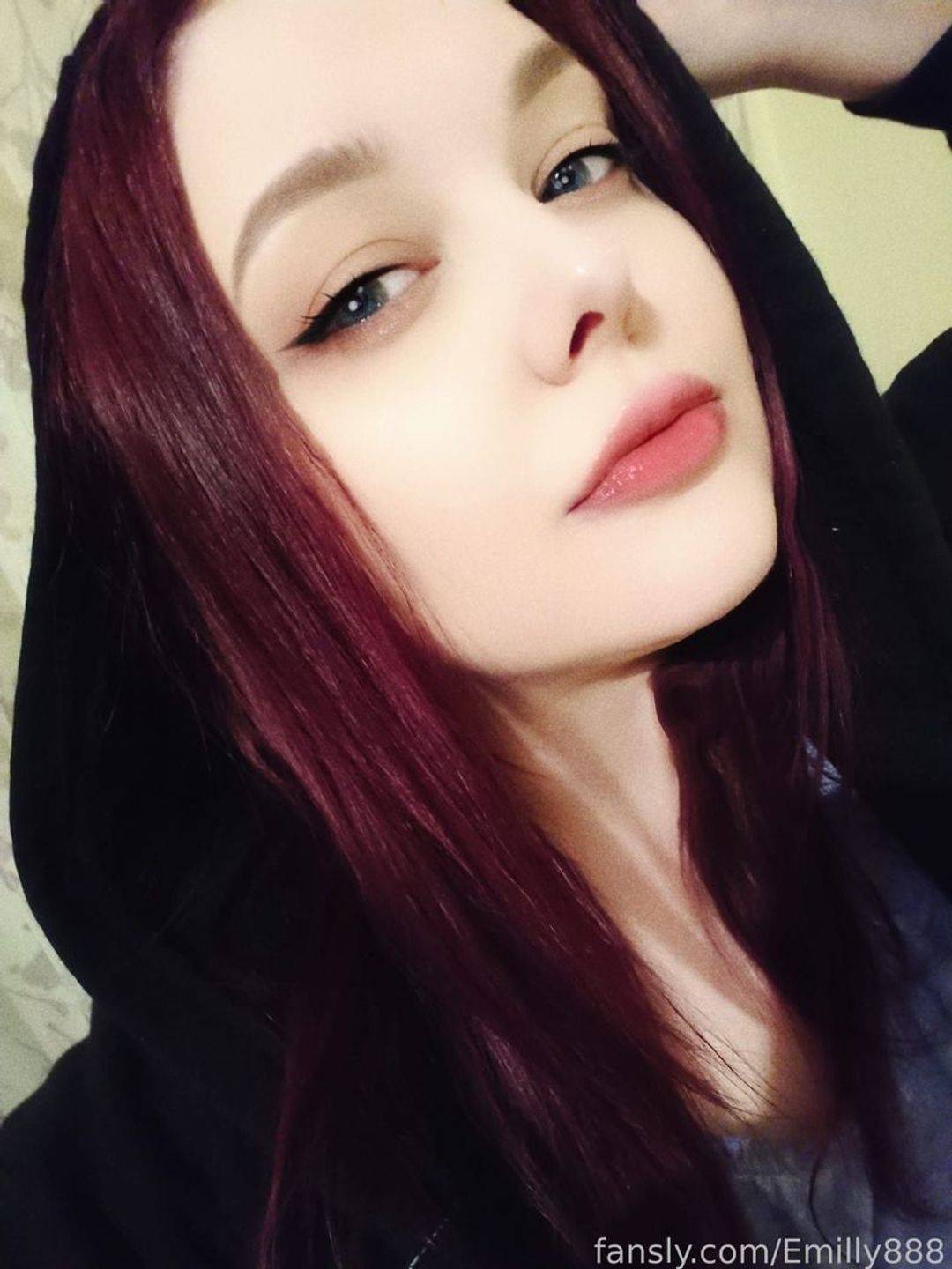 fansly Emilly profile photo. Emilly 3