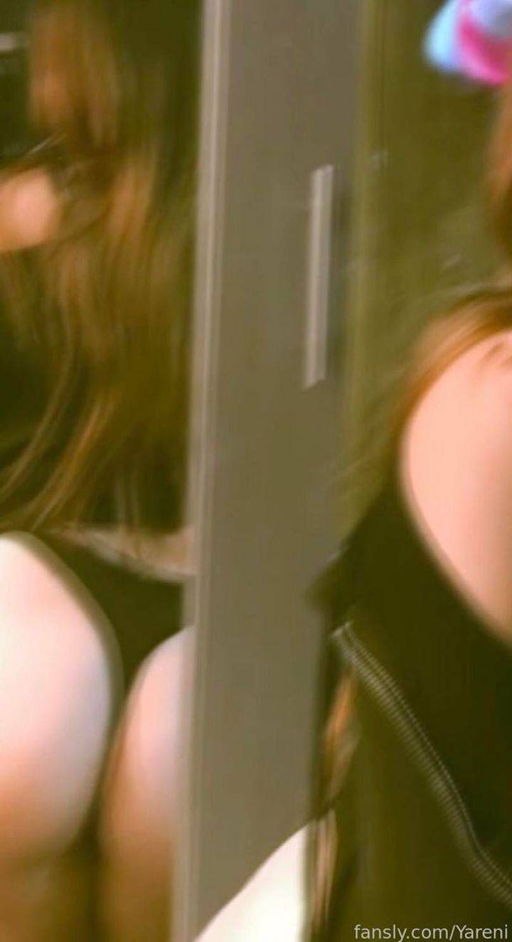 fansly Yareni profile photo. Yareni 1