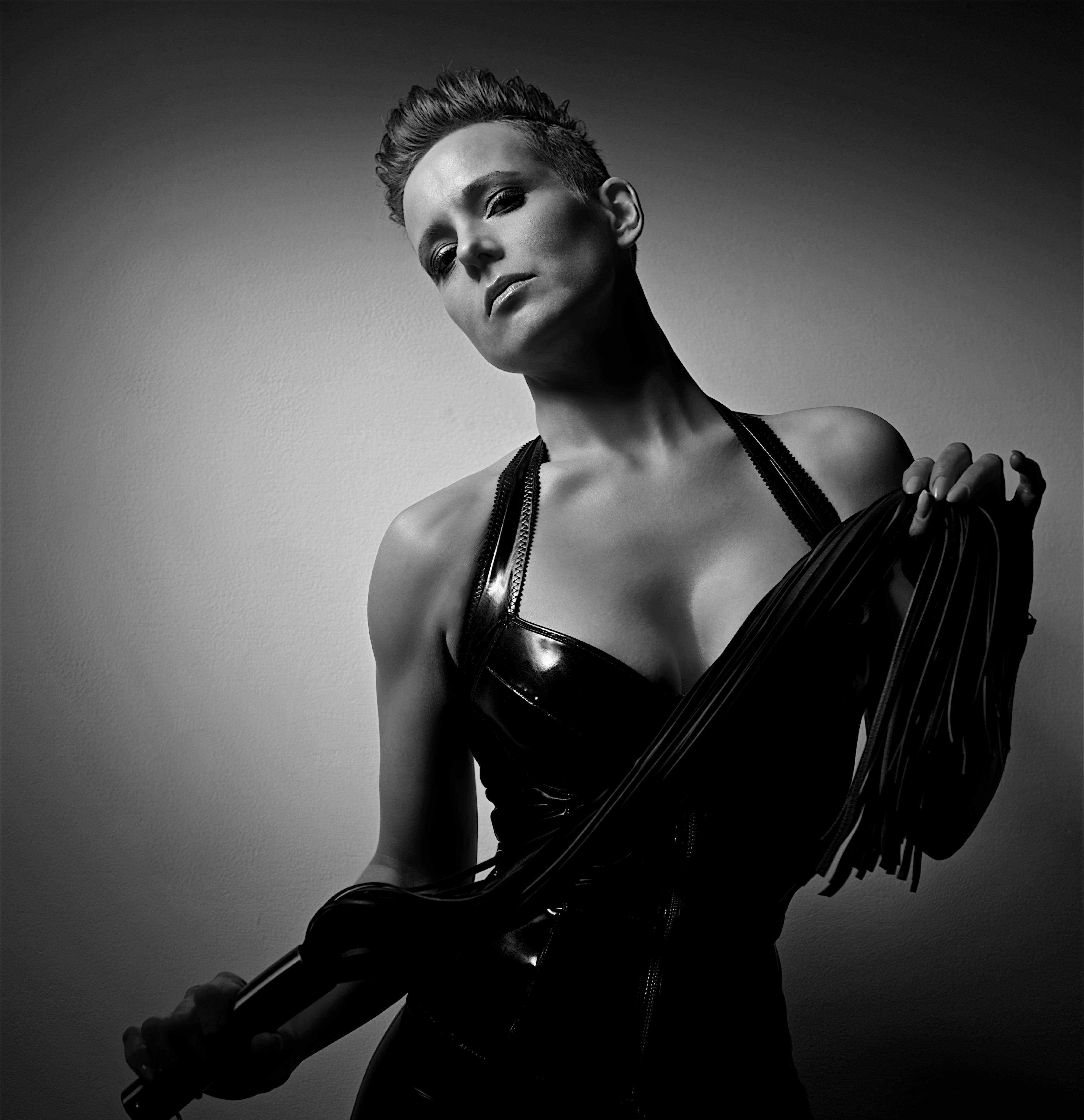 onlyfans Mistress Eve profile photo. Mistress Eve 30