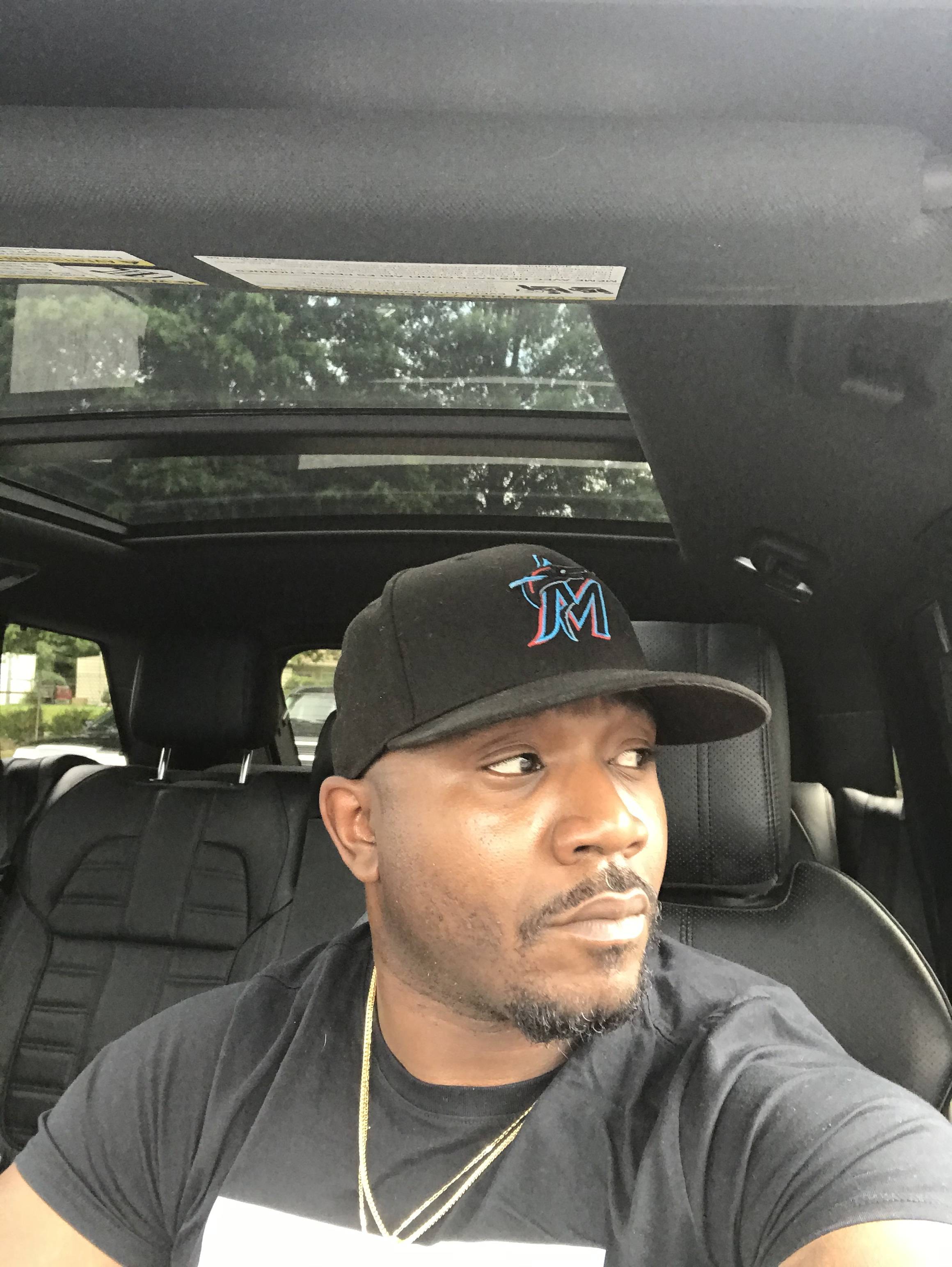 onlyfans DonZen profile photo. DonZen 9