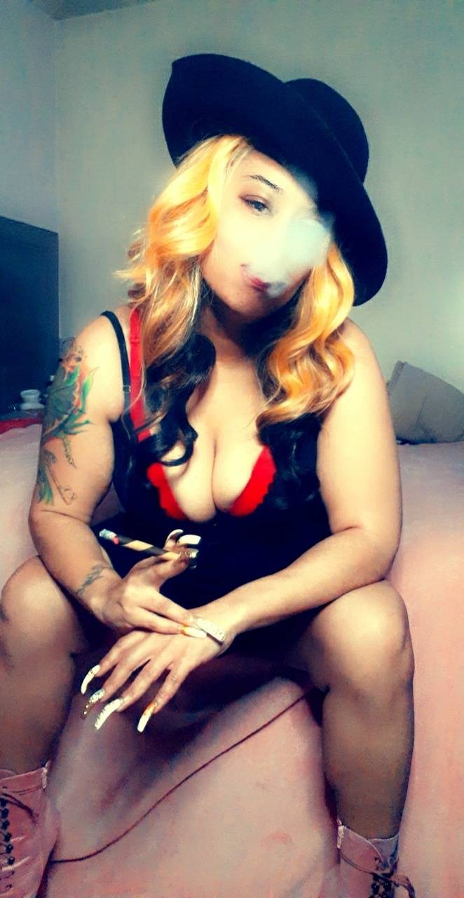 onlyfans Risque profile photo. Risque 9