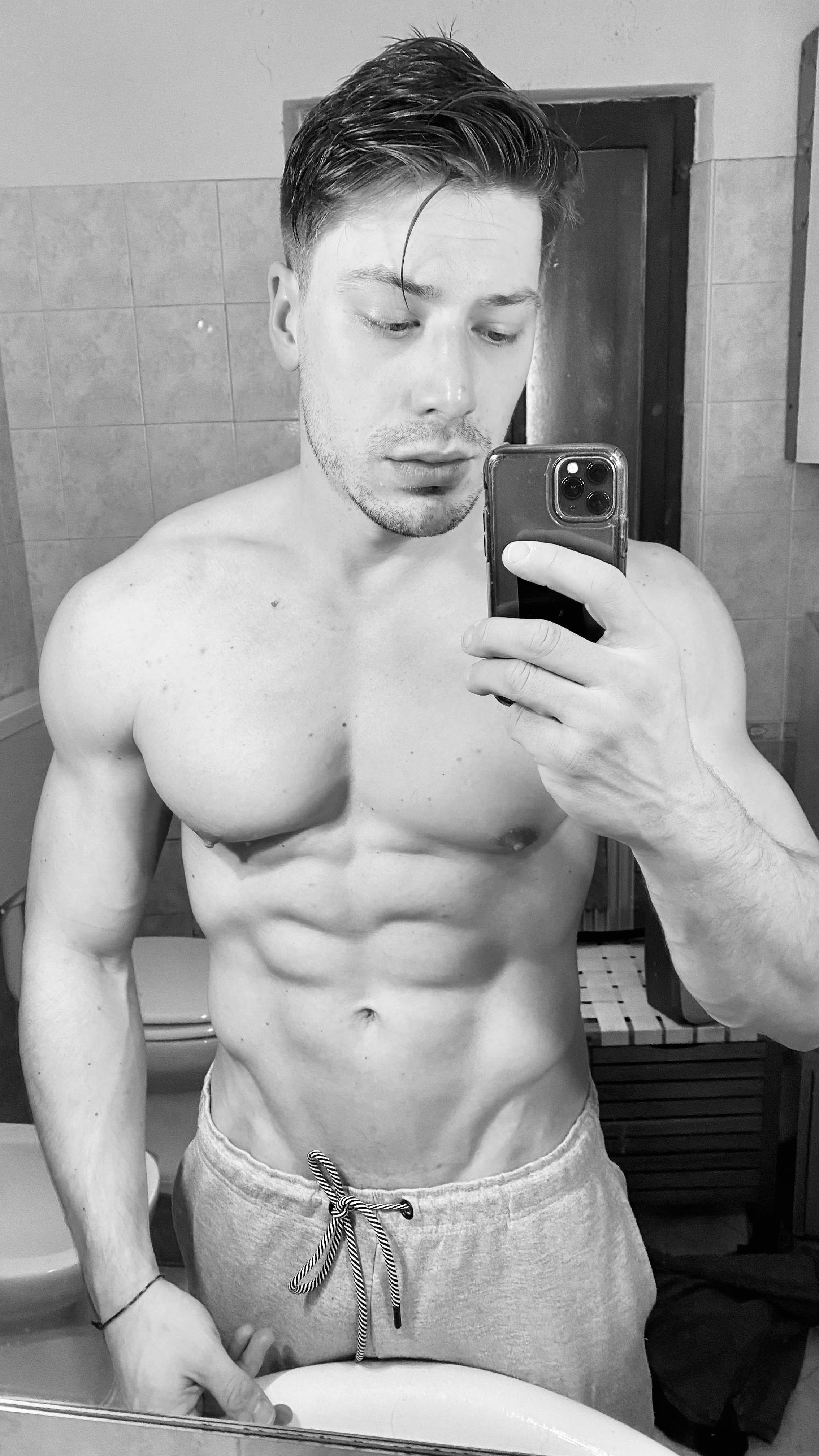 onlyfans Gabriele profile photo. Gabriele 8