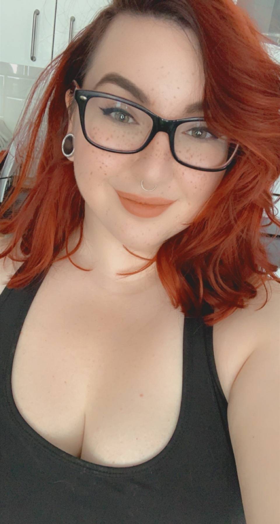 onlyfans Lily profile photo. Lily 4