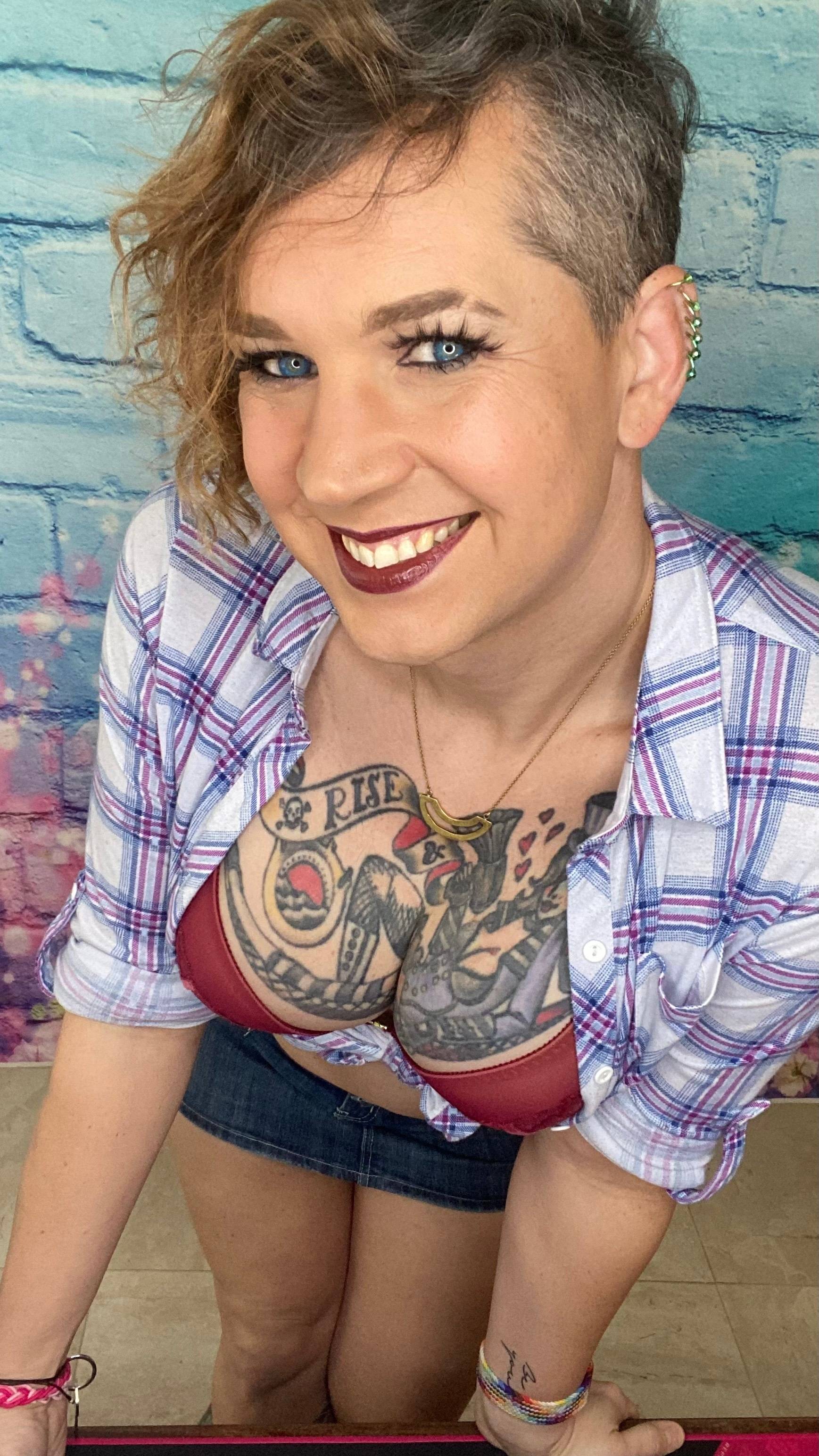 onlyfans emmafetamine profile photo. emmafetamine 15