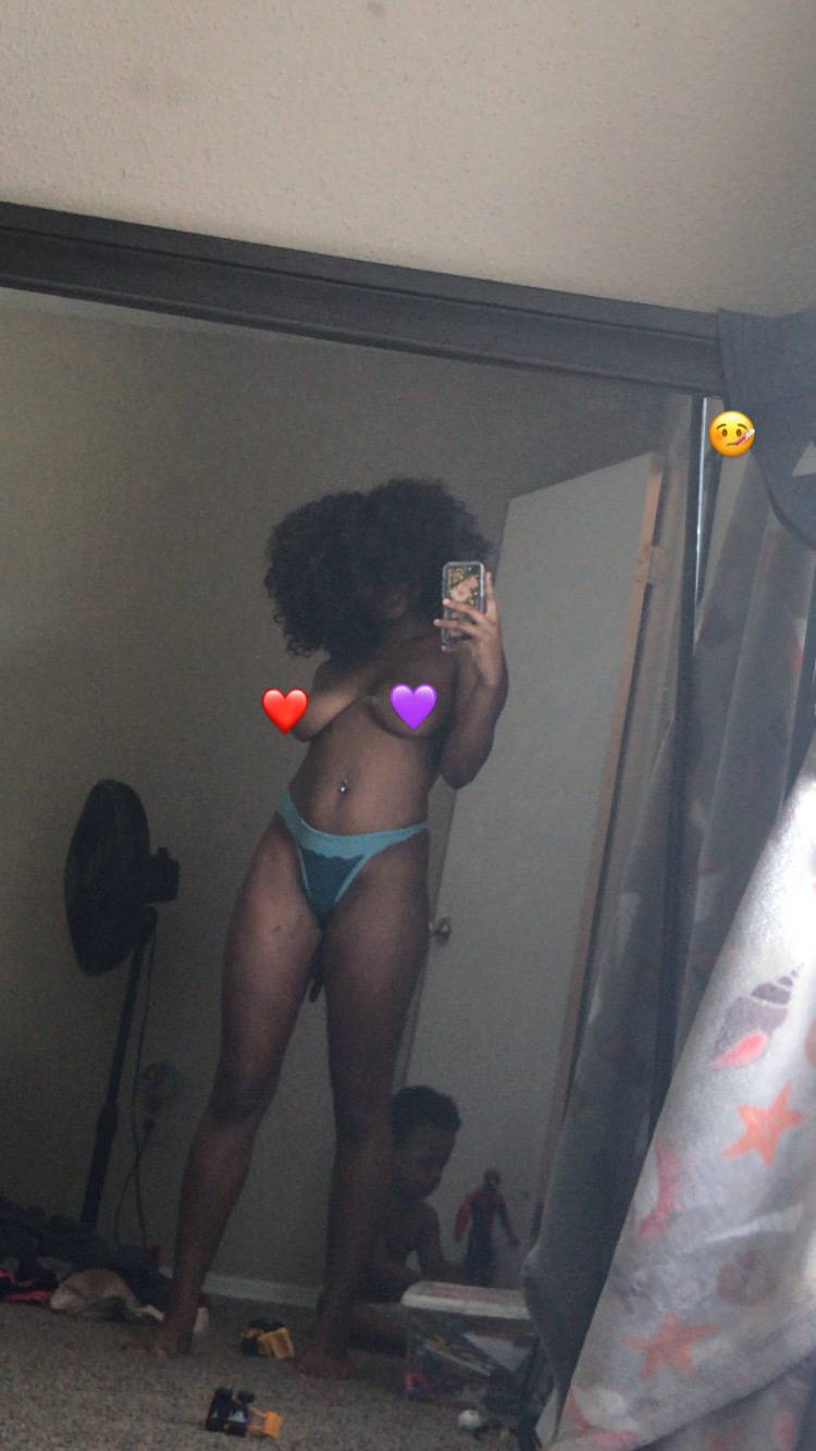 onlyfans Riri profile photo. Riri 10