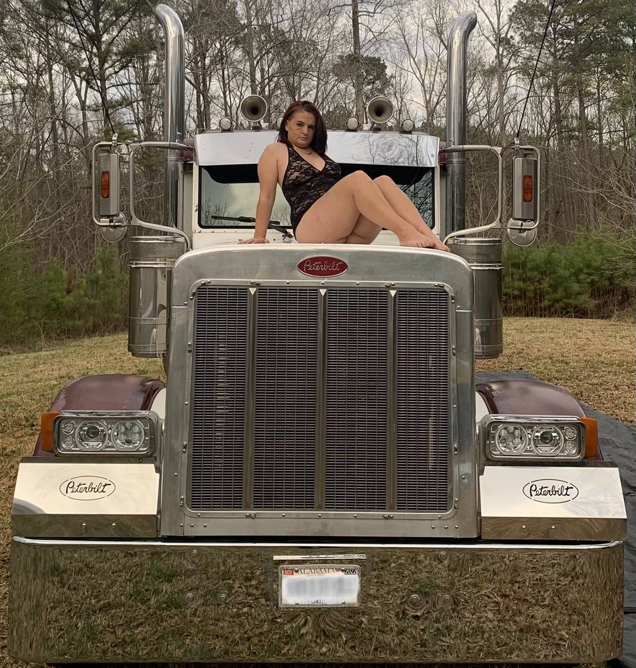 onlyfans Trucker_gurl30 profile photo. Trucker_gurl30 3
