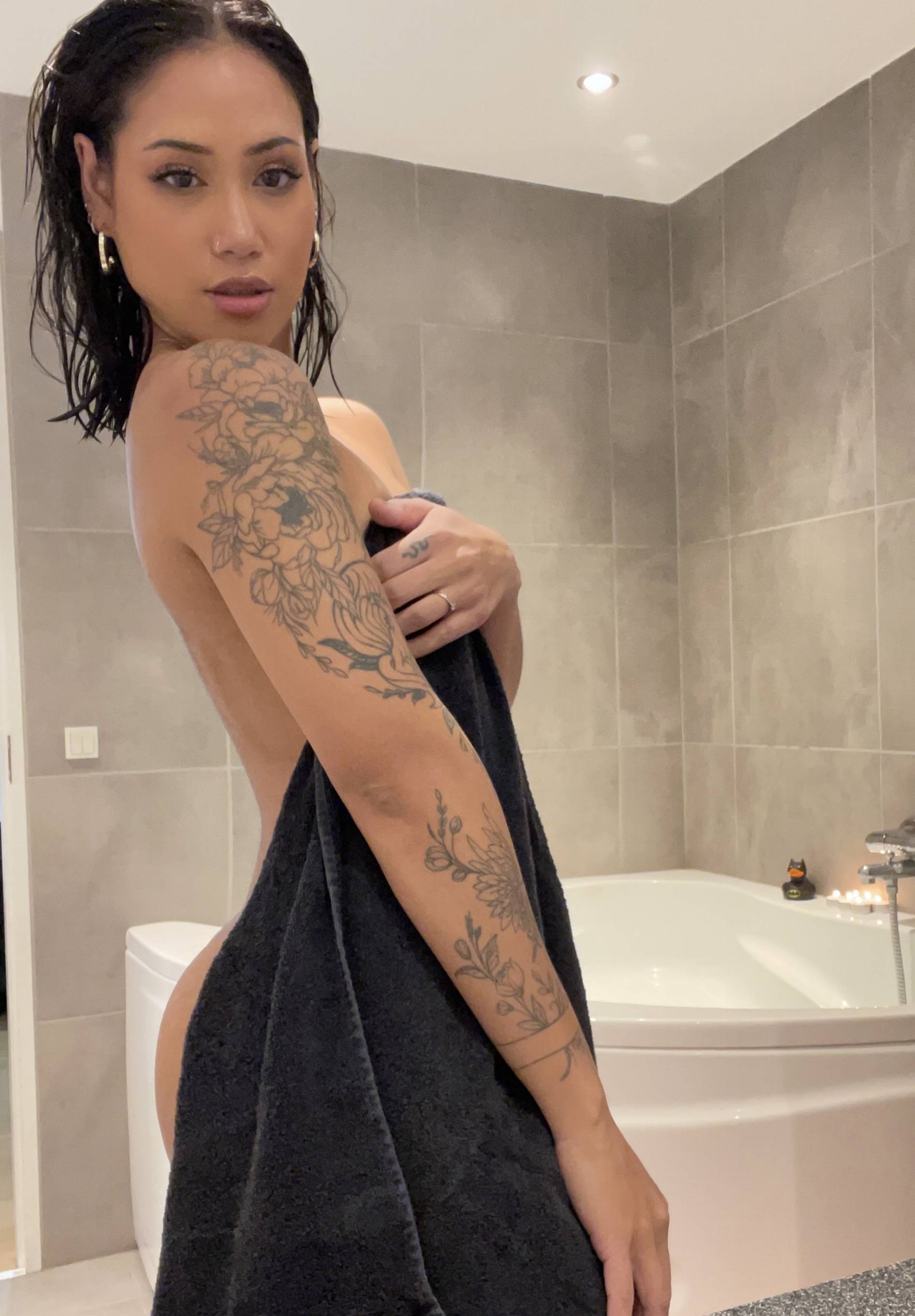 onlyfans Ana Renarde profile photo. Ana Renarde 10