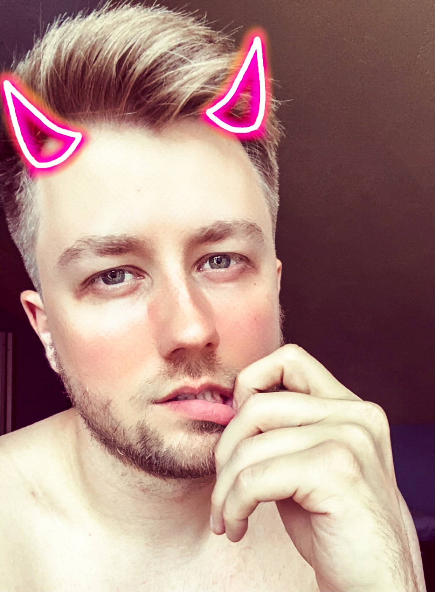 undefined David 😈 profile photo. David 😈 4