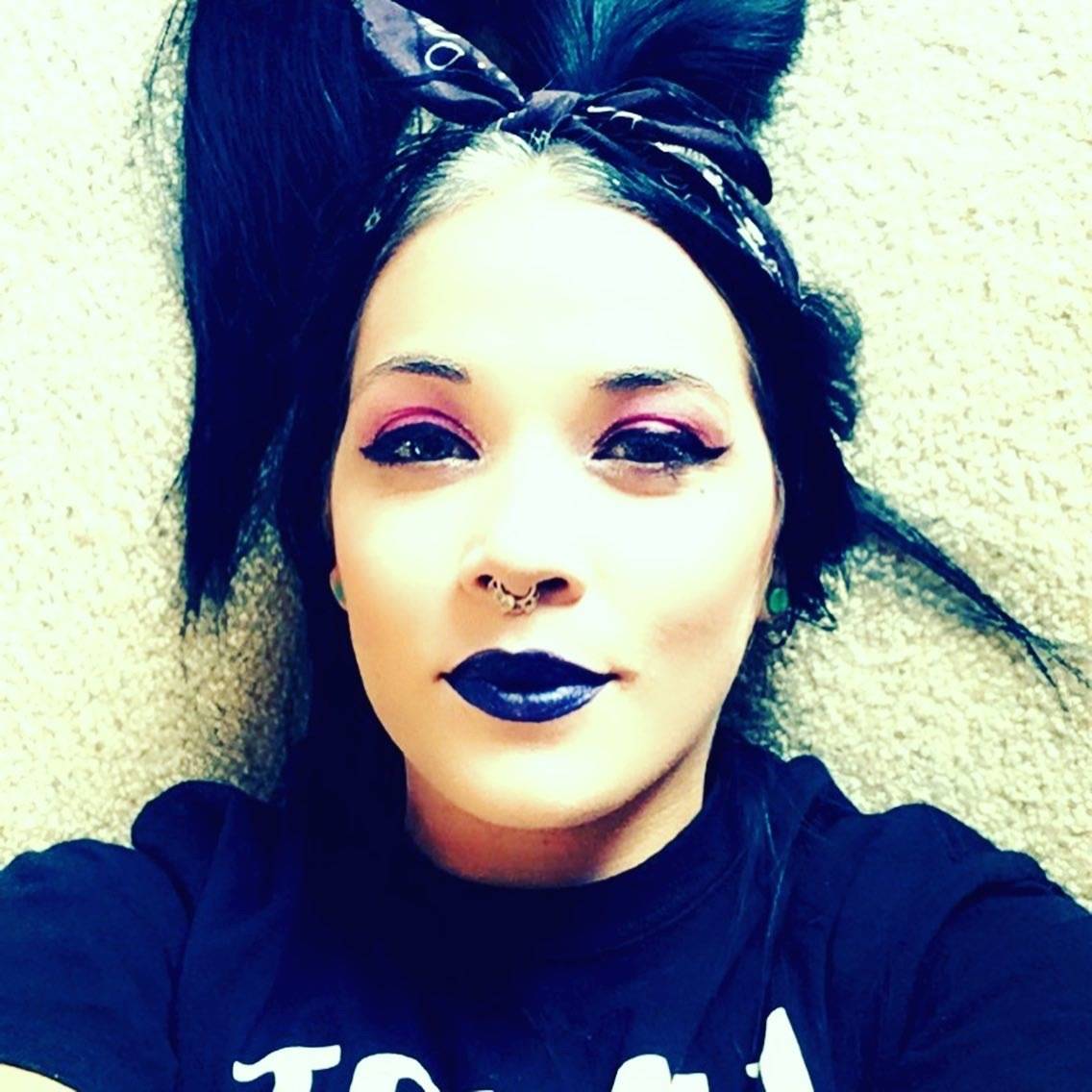 onlyfans Vikki profile photo. Vikki 15