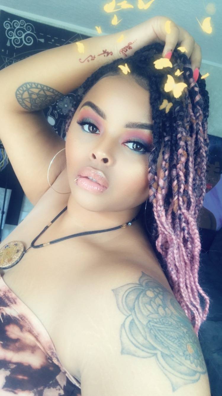 onlyfans Goddess Sia profile photo. Goddess Sia 13