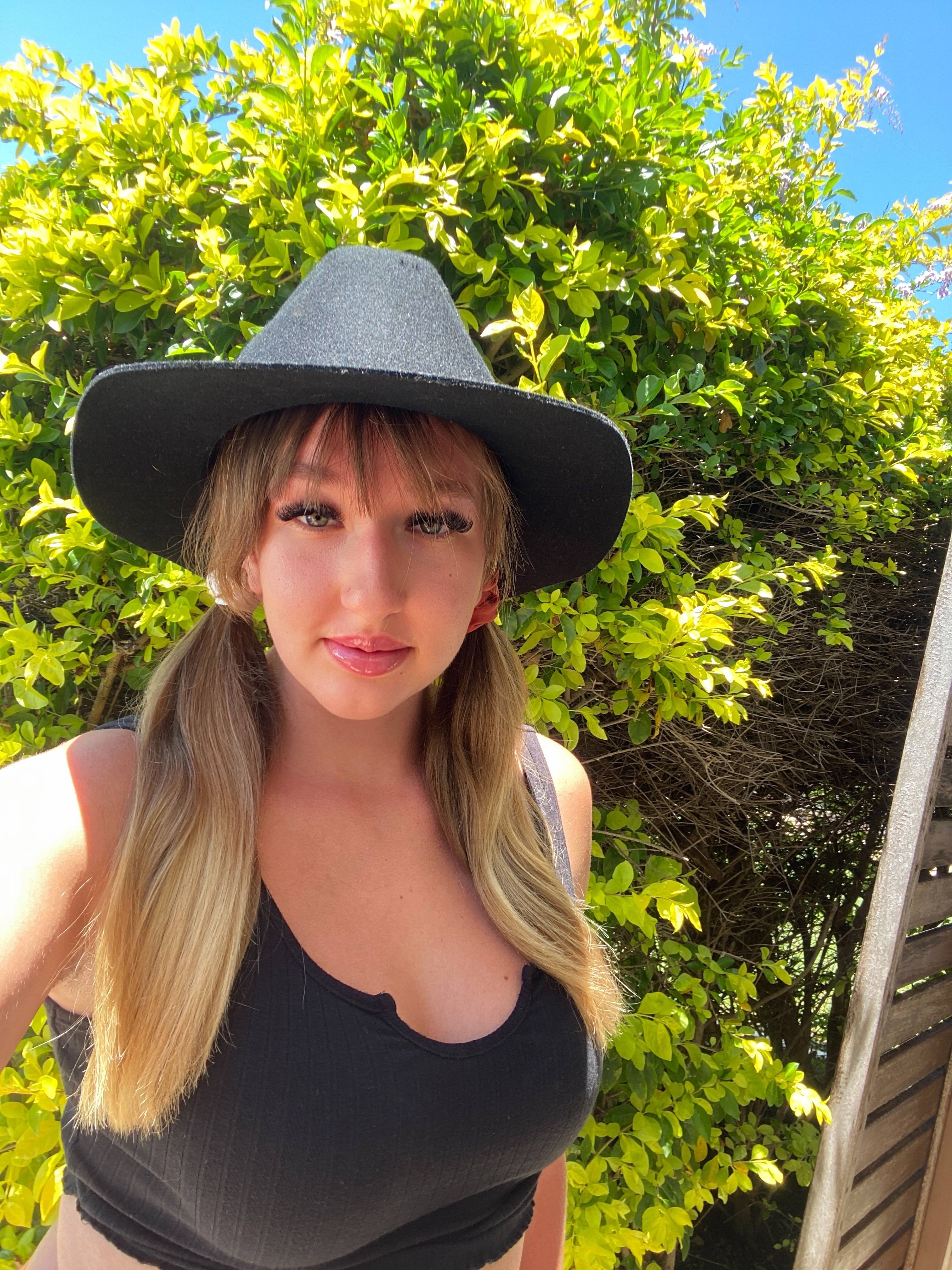 onlyfans Queen Raven profile photo. Queen Raven 28