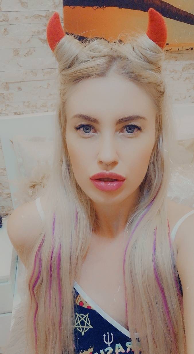 onlyfans ♠️EroticTanya♠️cuckoldress profile photo. ♠️EroticTanya♠️cuckoldress 18