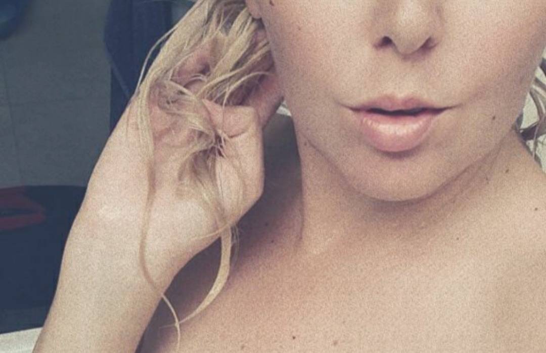 onlyfans HotWife1902 profile photo. HotWife1902 3