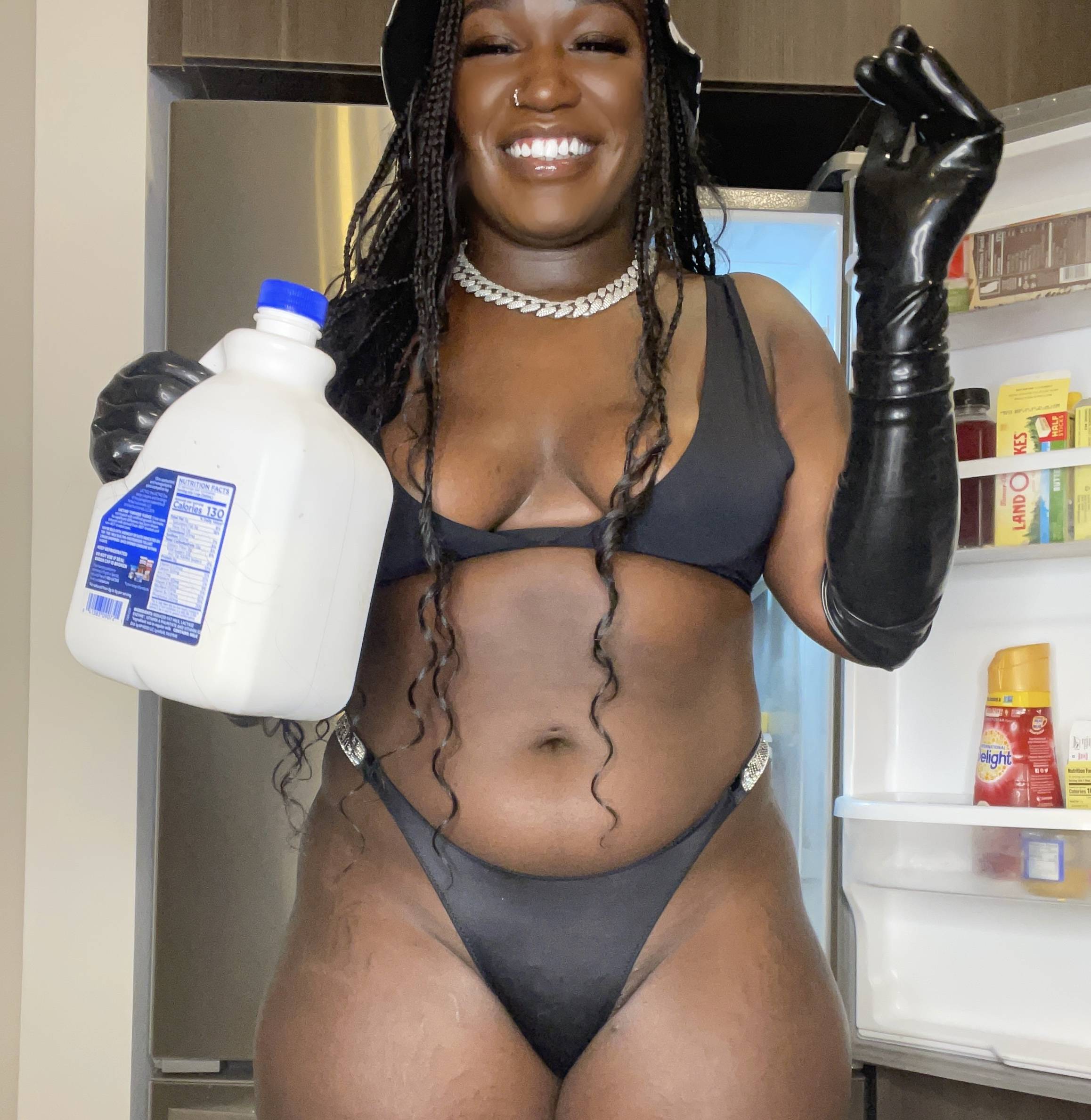 onlyfans Melanins Fart Page 🍑💨 profile photo. Melanins Fart Page 🍑💨 5