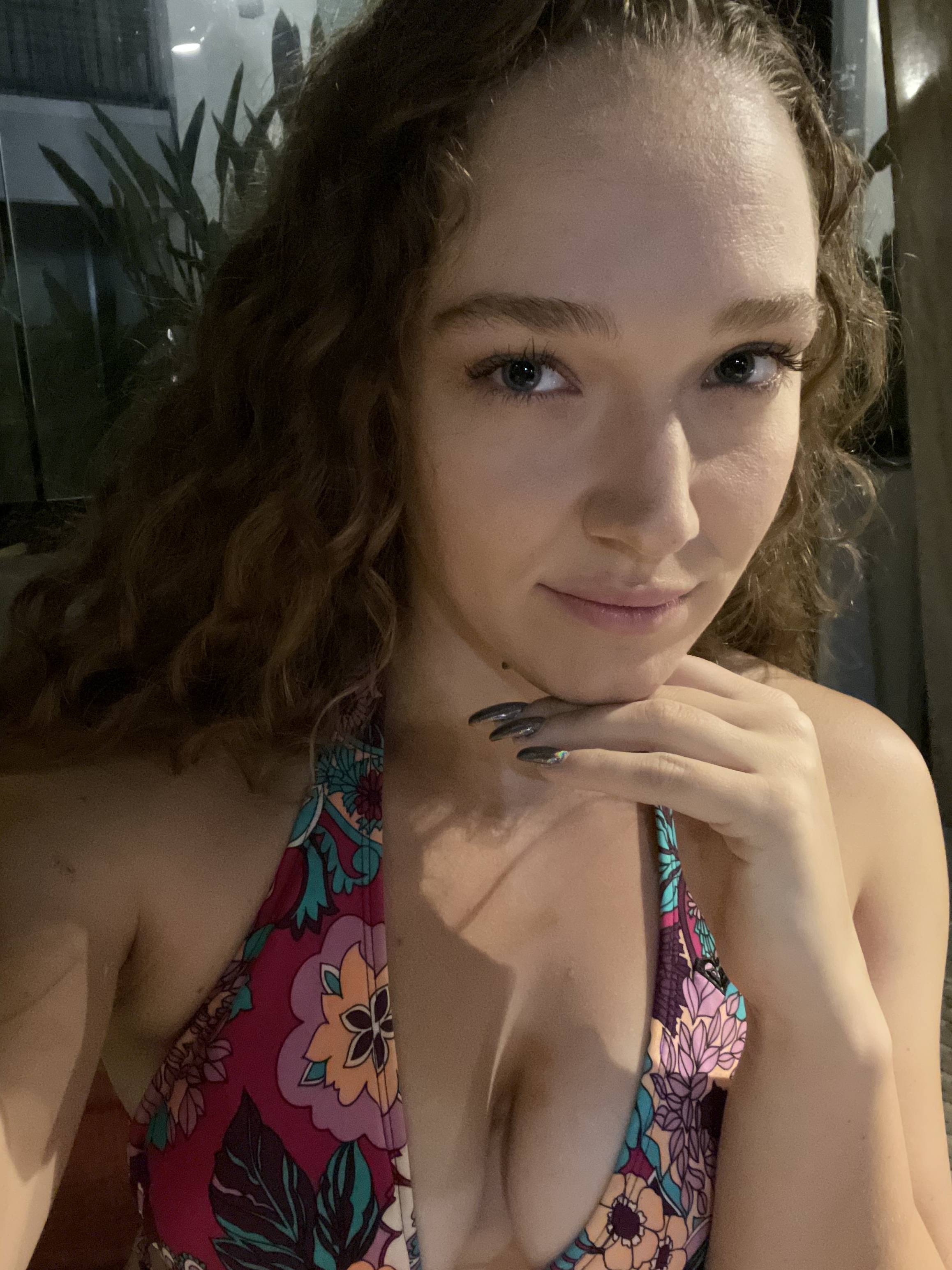onlyfans Heidi Starrelle profile photo. Heidi Starrelle 24