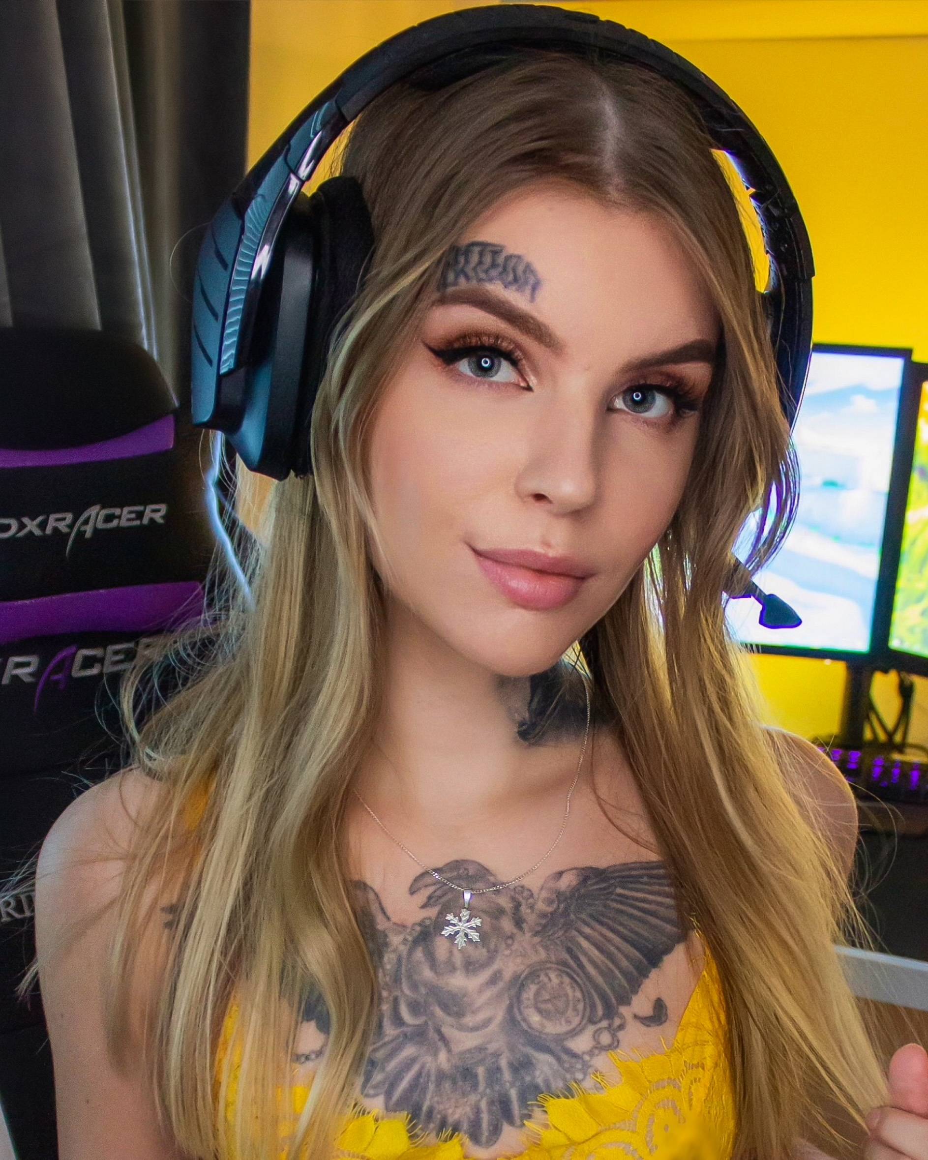 onlyfans Viktoria profile photo. Viktoria 23