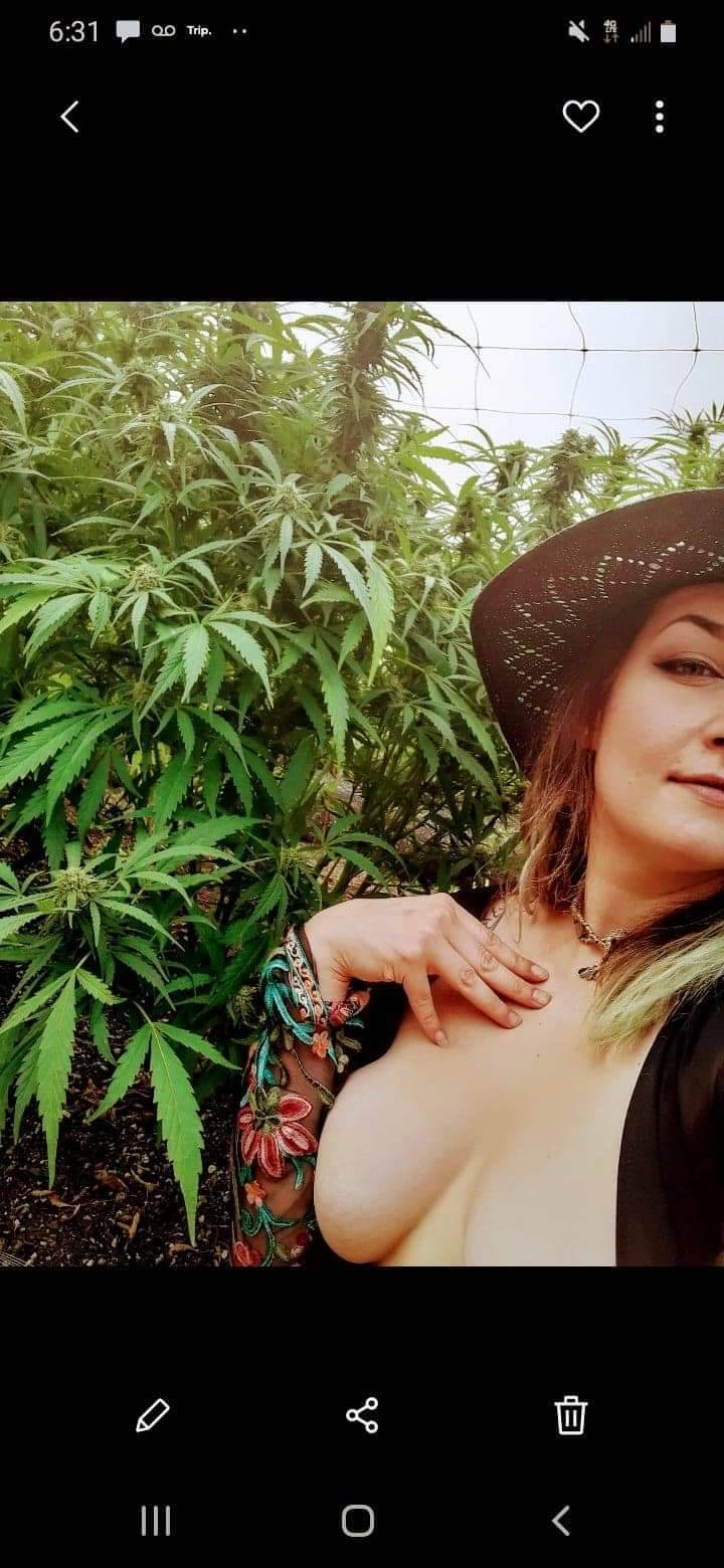 onlyfans Nadia profile photo. Nadia 20