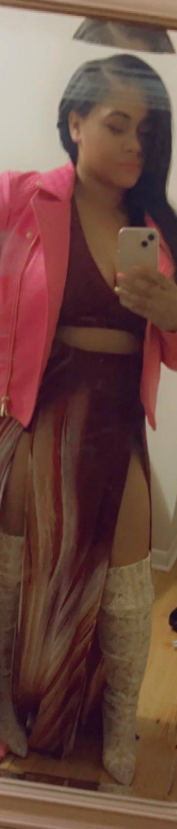 onlyfans B profile photo. B 14
