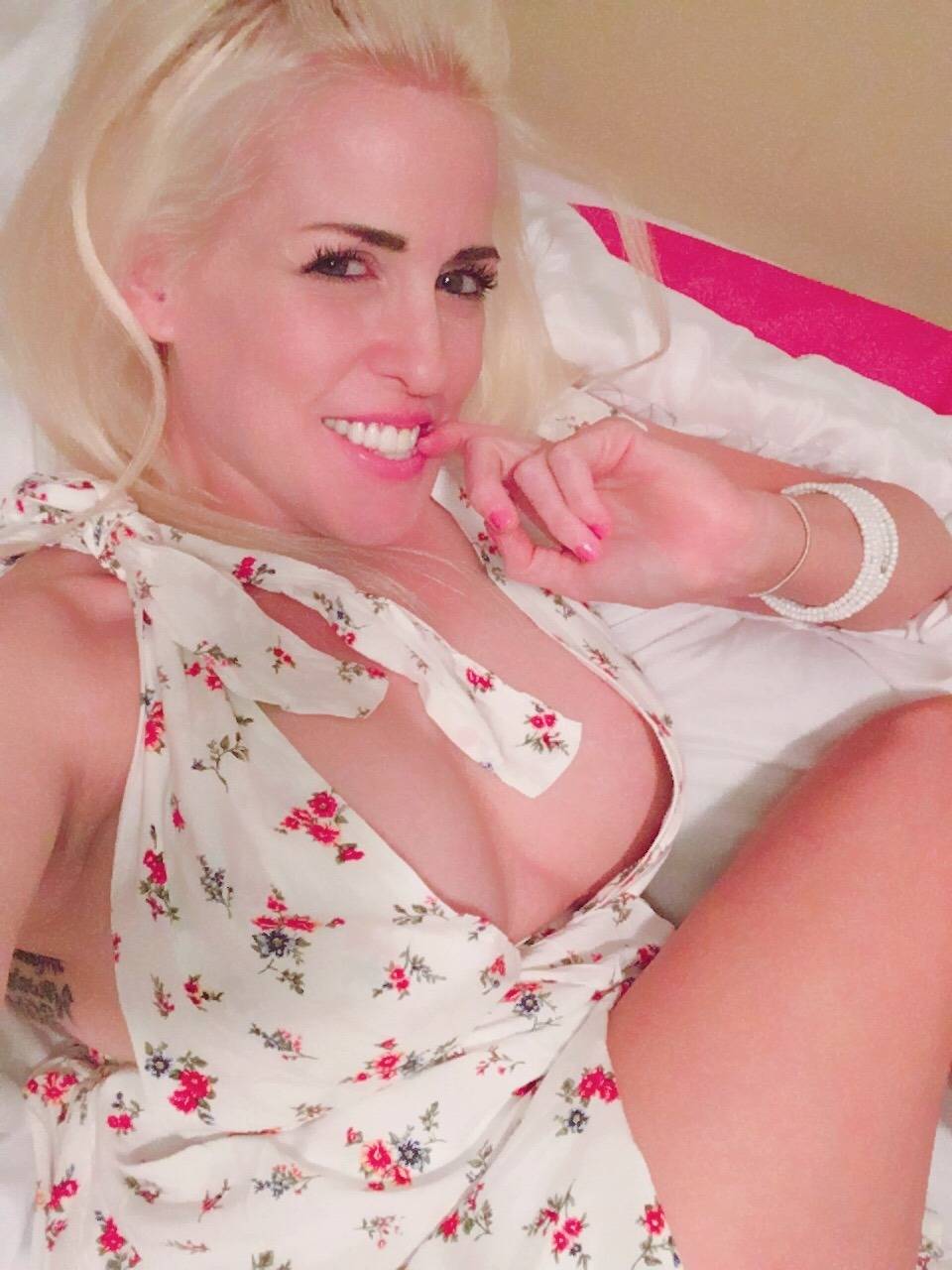undefined Andreabrookeownbey profile photo. Andreabrookeownbey 9