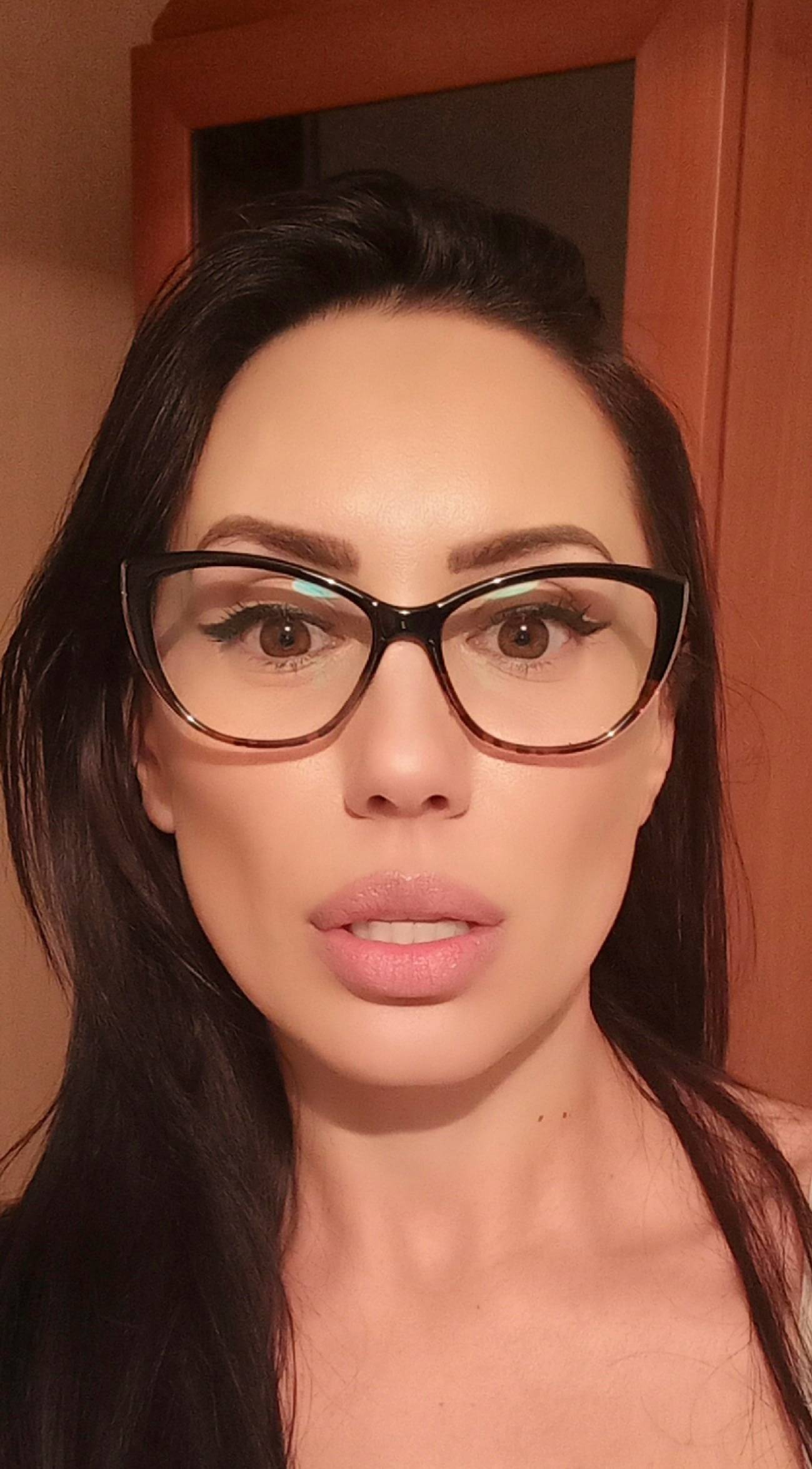 onlyfans Milfy Queen profile photo. Milfy Queen 15