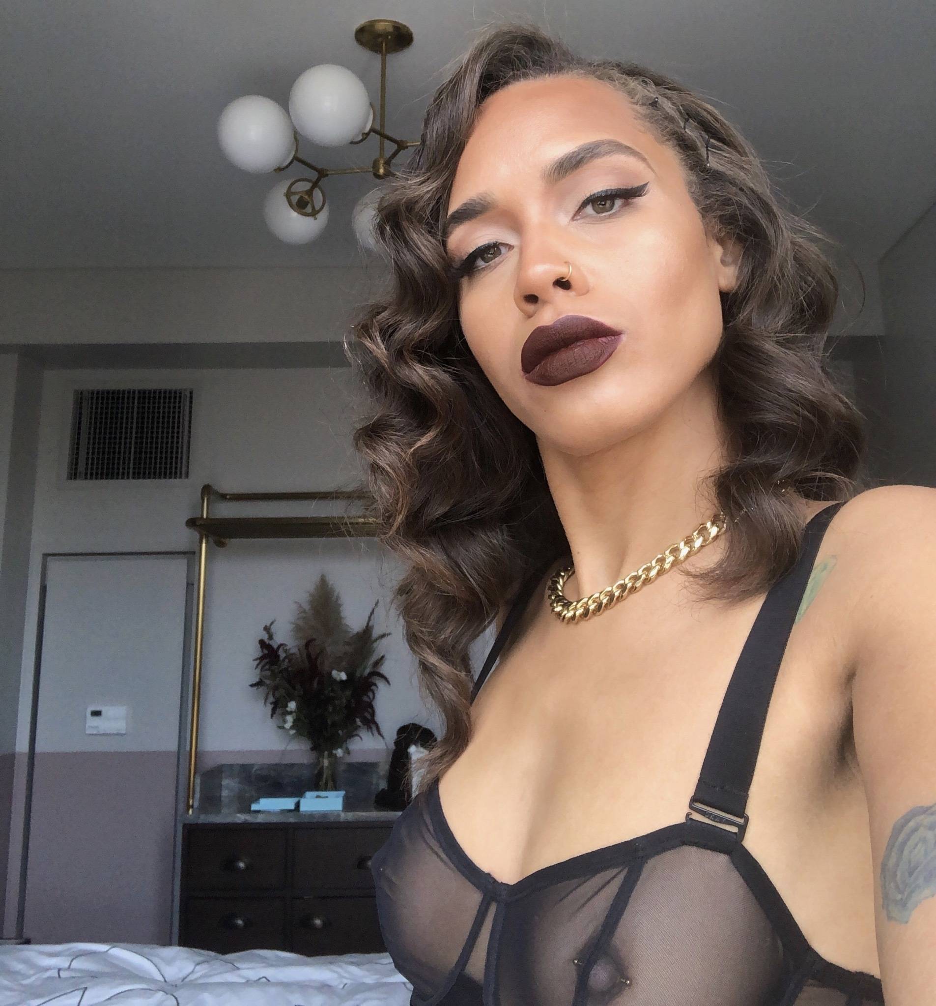 onlyfans evie profile photo. evie 14