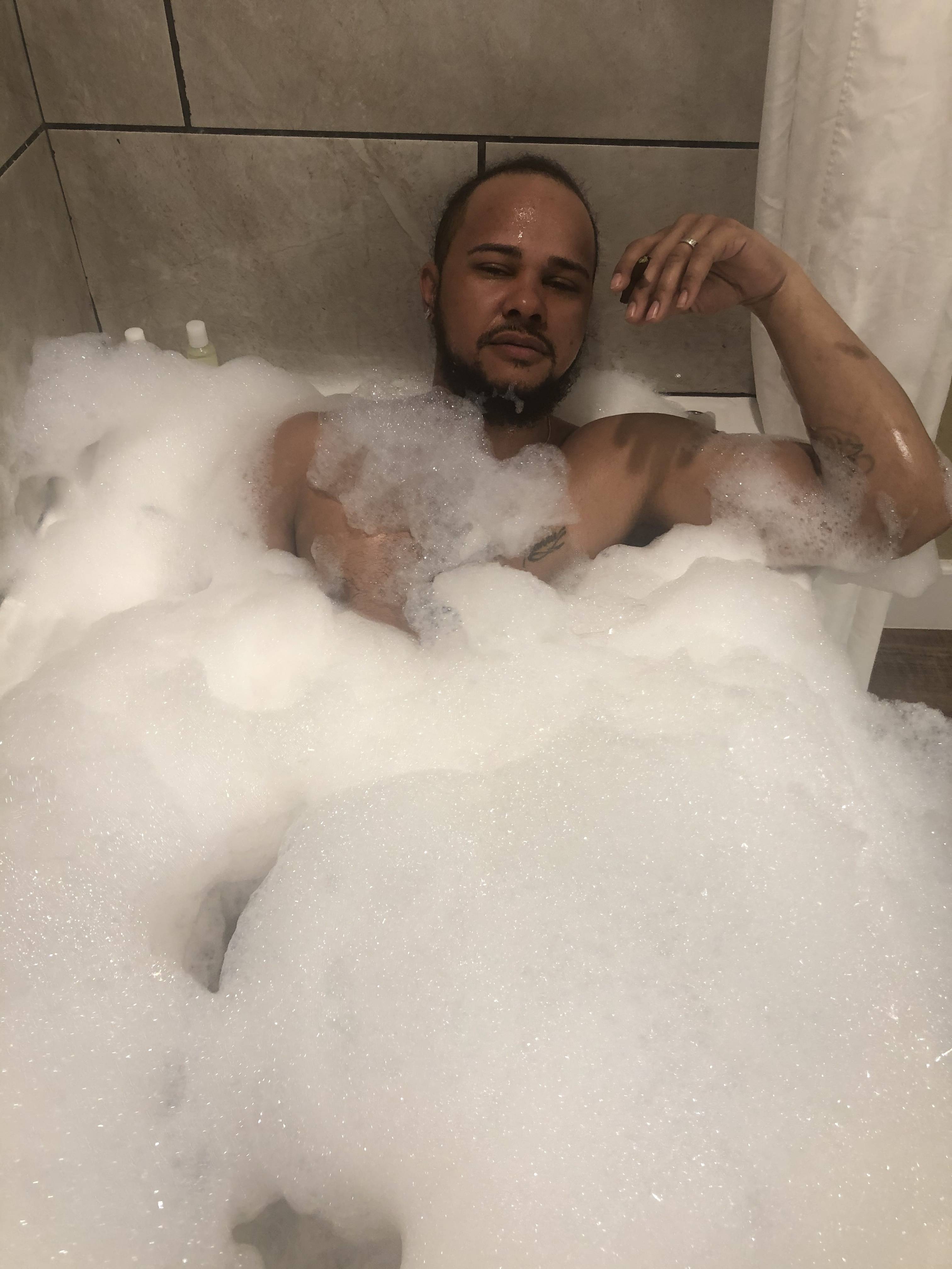 undefined A_tyrantsPOV profile photo. A_tyrantsPOV 4