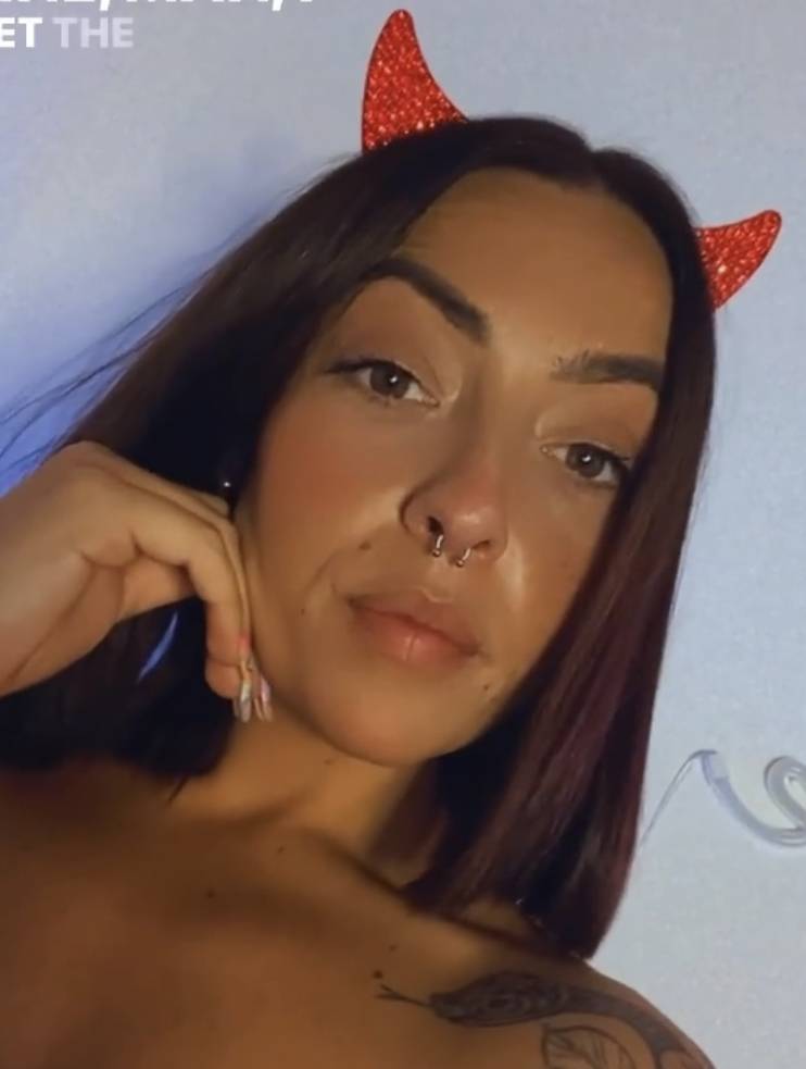 onlyfans ꜱᴇxʏ ʟᴜɴᴀ  🤤🌸 profile photo. ꜱᴇxʏ ʟᴜɴᴀ  🤤🌸 25