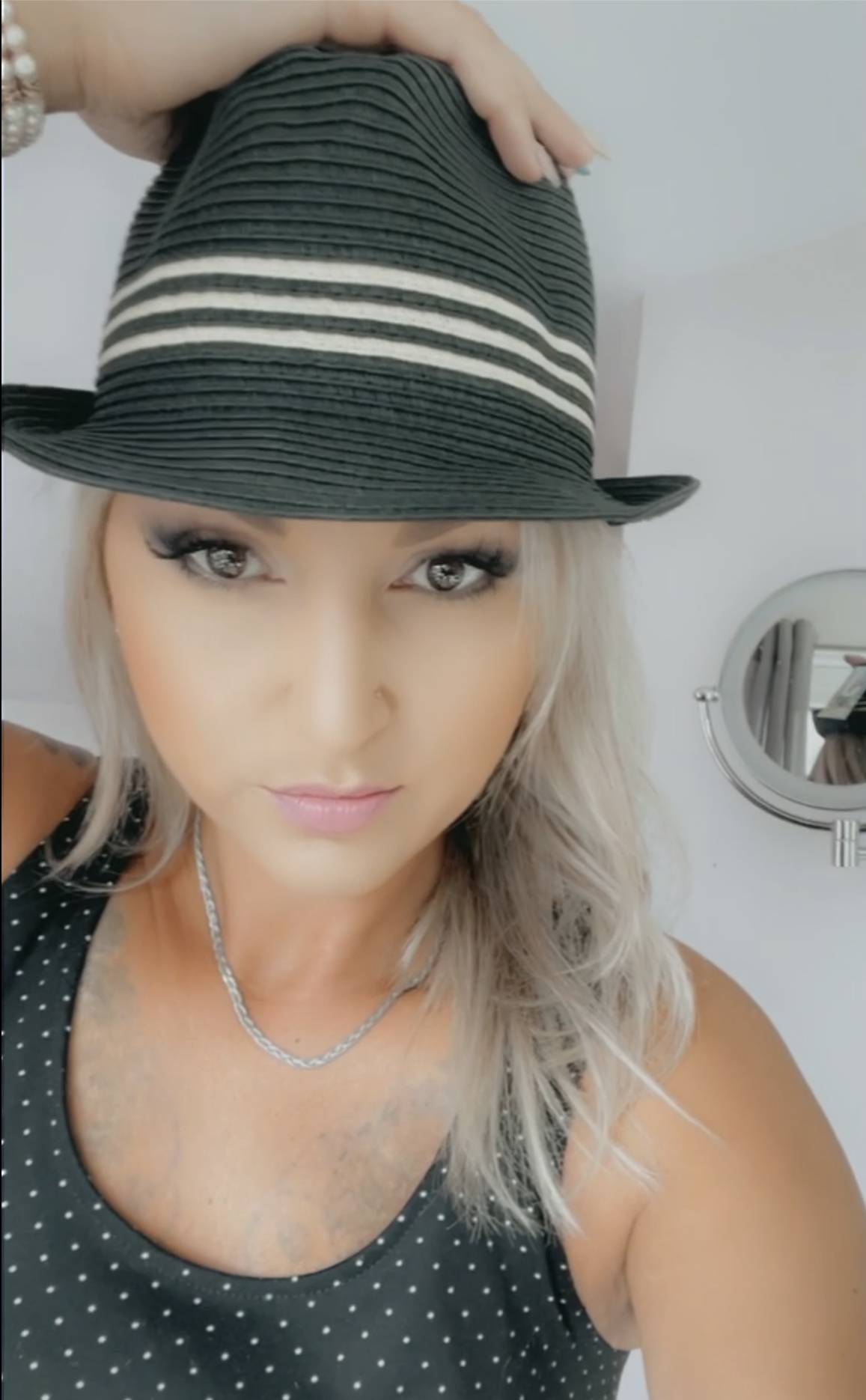 onlyfans Amber Lovie profile photo. Amber Lovie 10