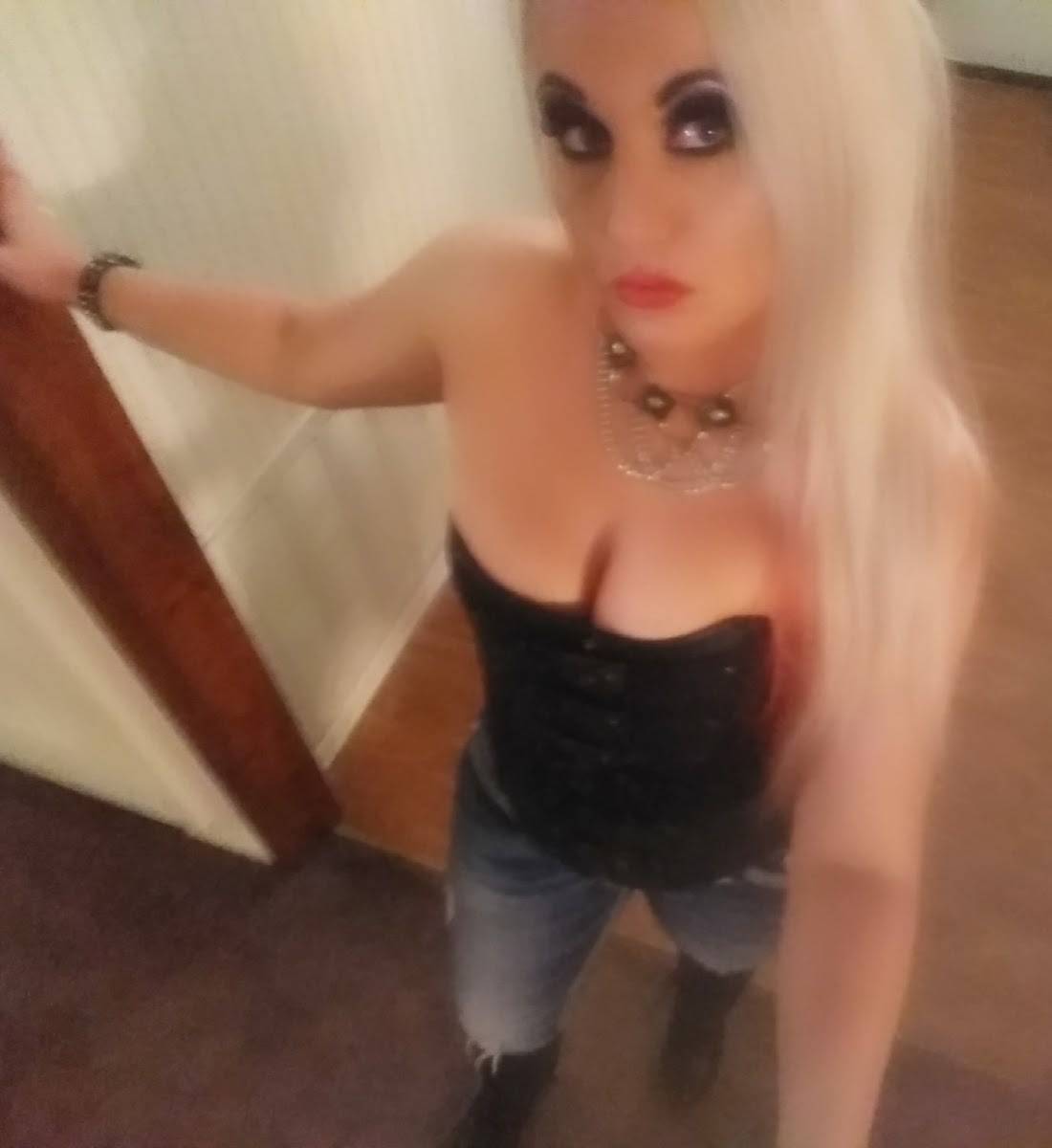 onlyfans Minnie profile photo. Minnie 5