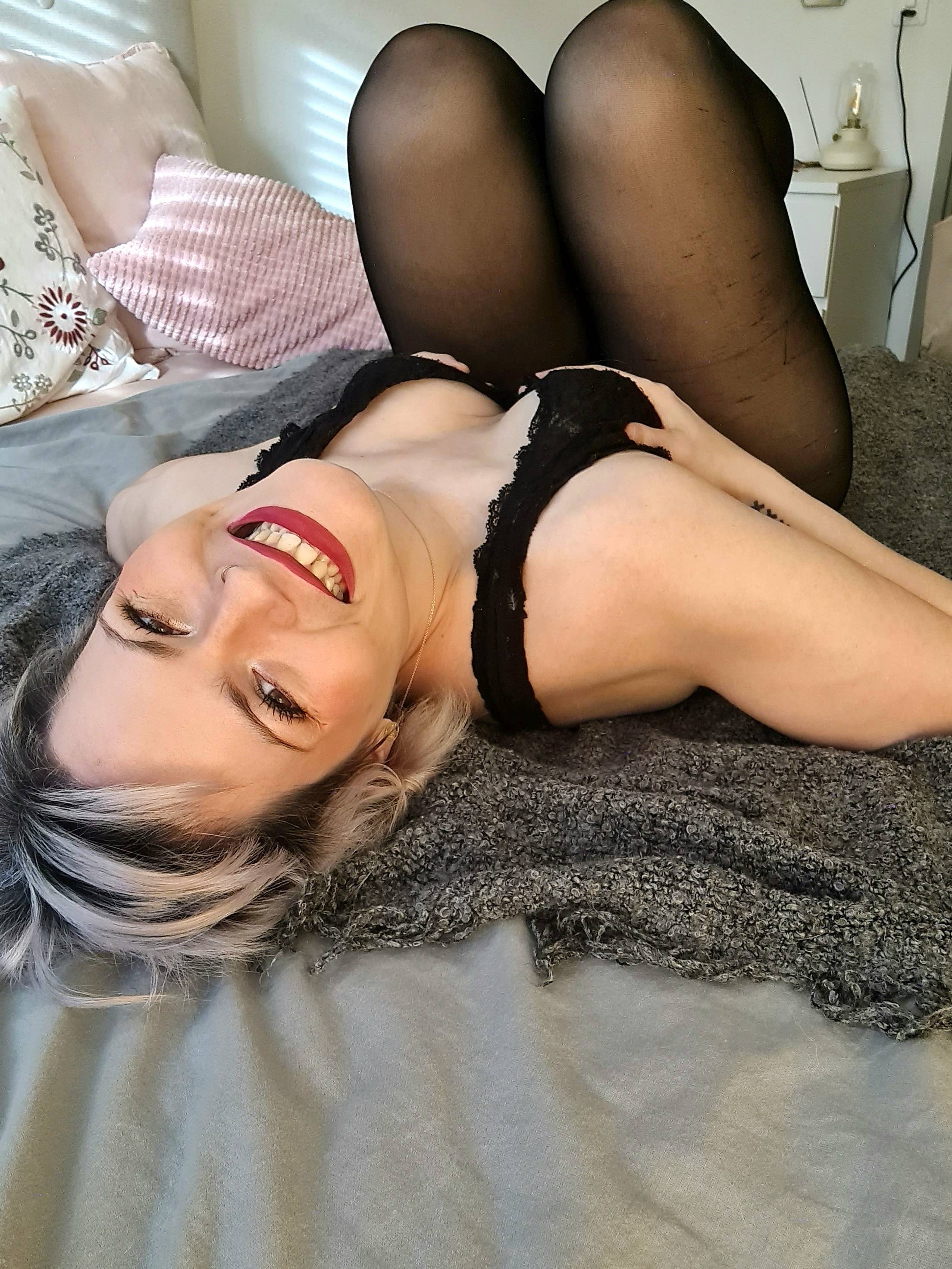 onlyfans Moongoddess Zoe profile photo. Moongoddess Zoe 9