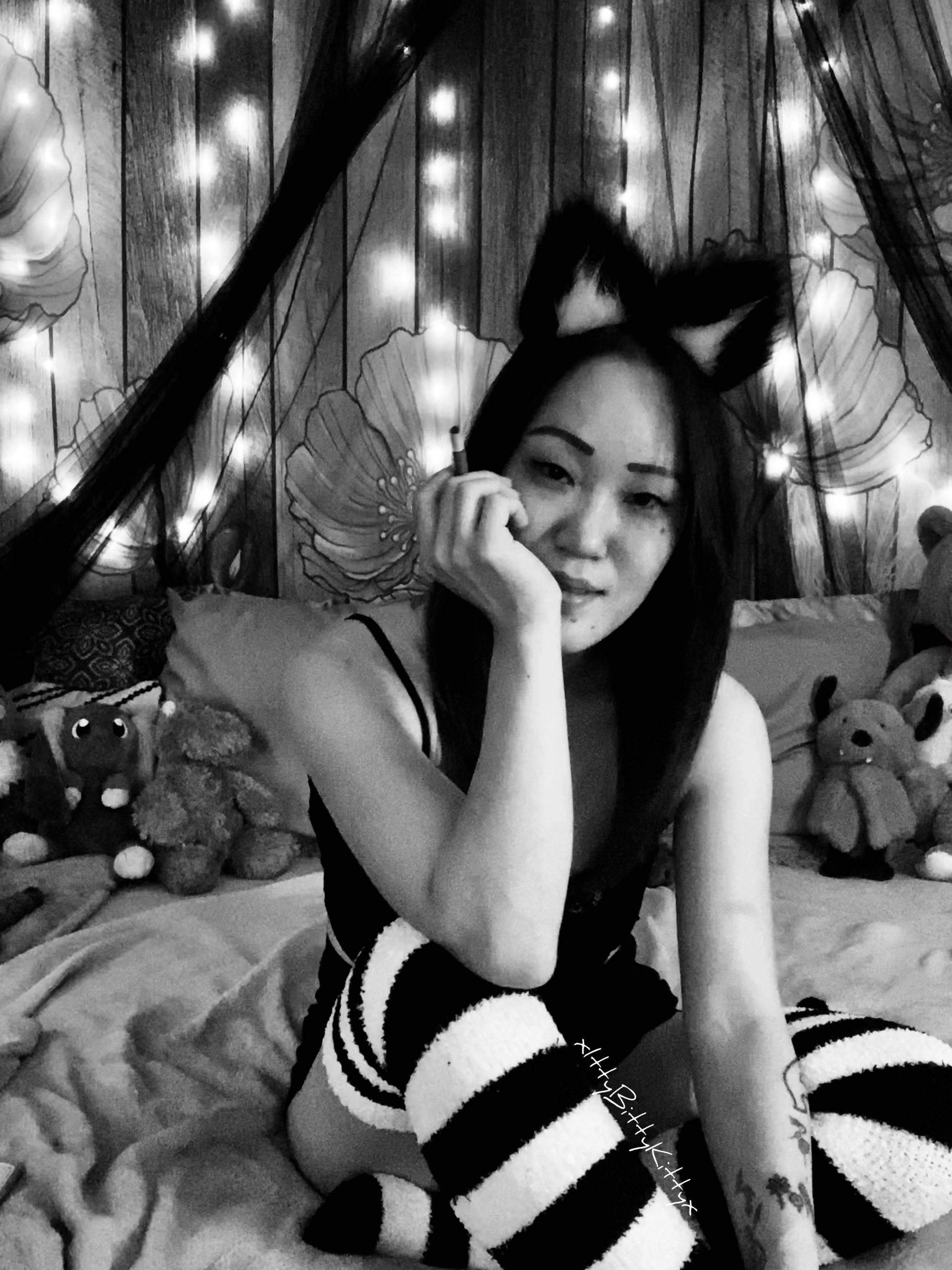 onlyfans xIttyBittyKittyx profile photo. xIttyBittyKittyx 25