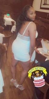 onlyfans Honeyeyez profile photo. Honeyeyez 4