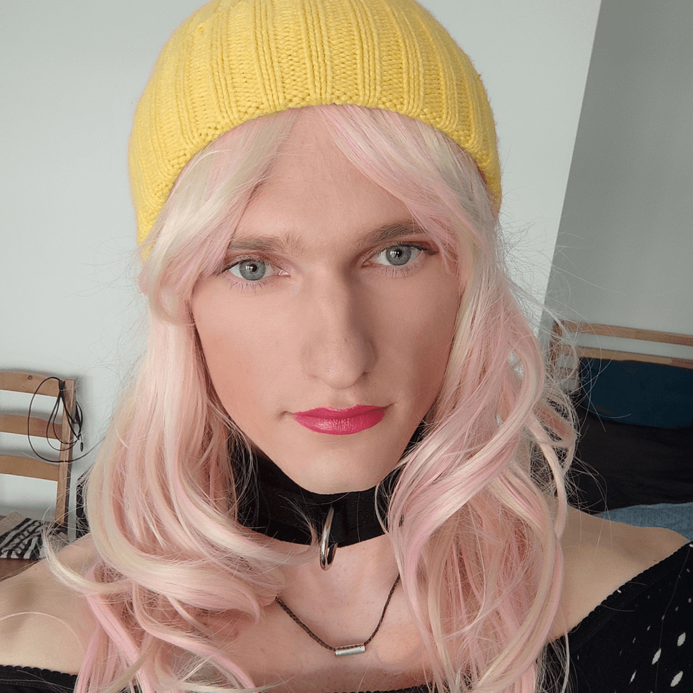 onlyfans Clara profile photo. Clara 10