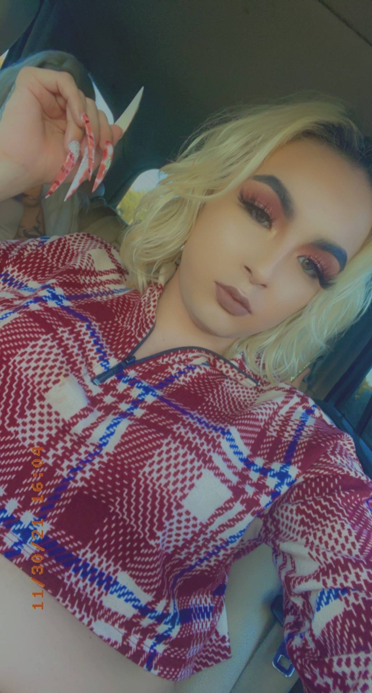 onlyfans Snoww profile photo. Snoww 14