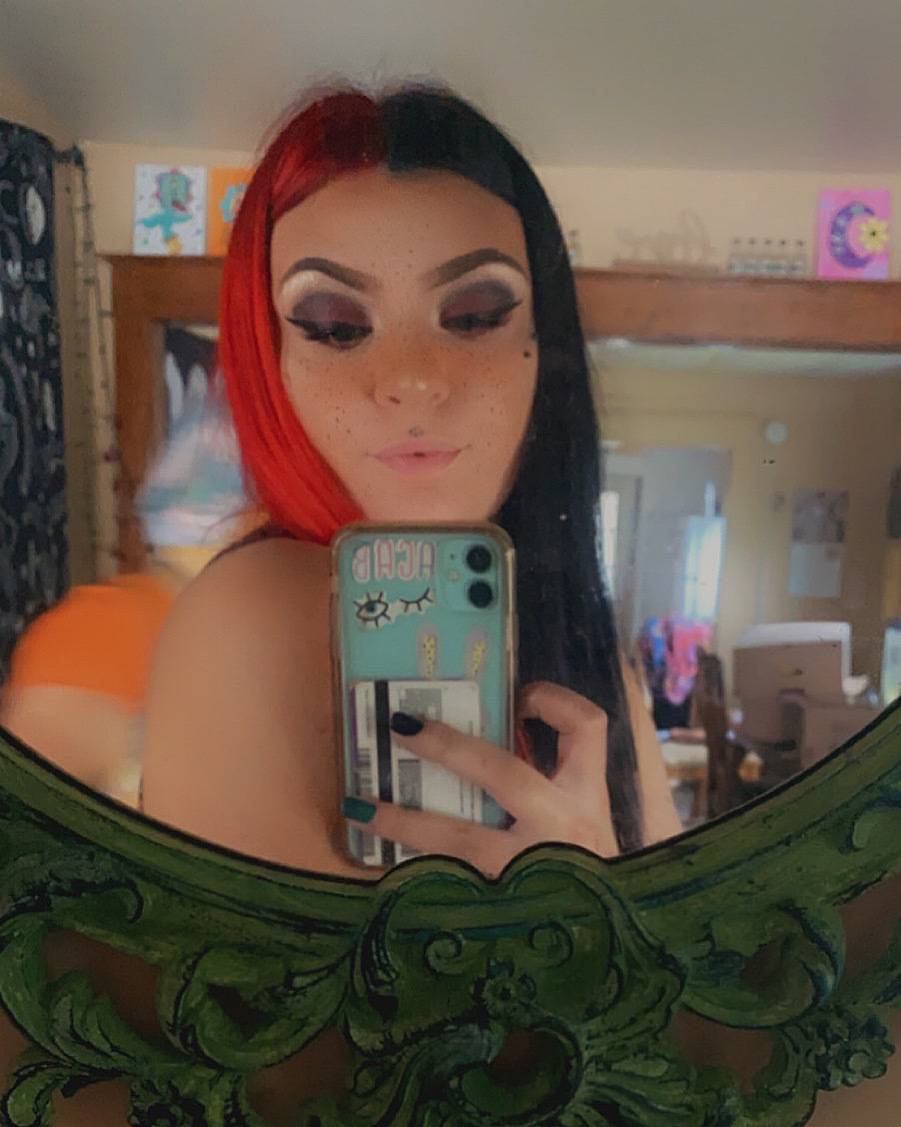 onlyfans Ho-usewife profile photo. Ho-usewife 4