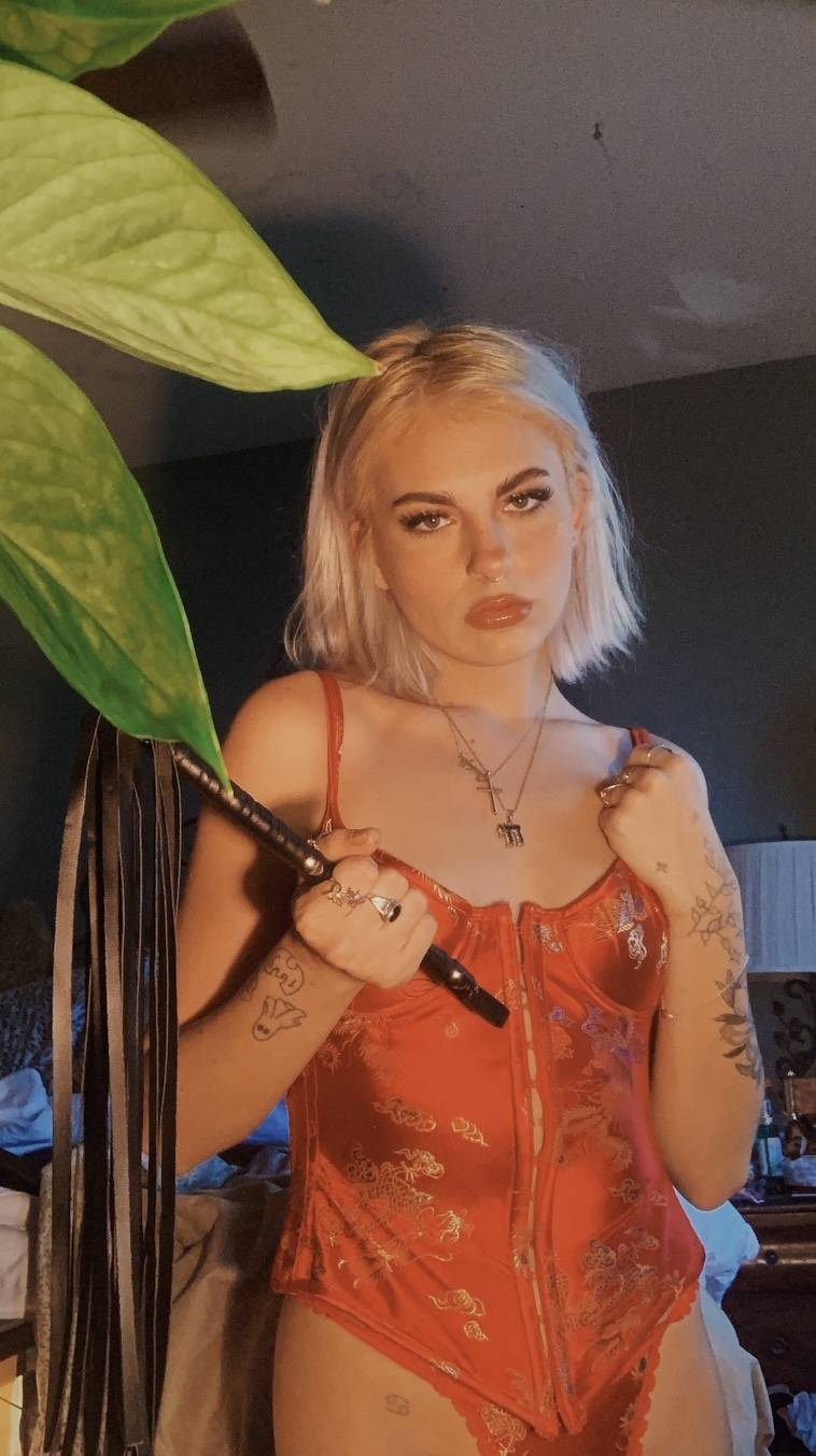 onlyfans LourynLaven profile photo. LourynLaven 8