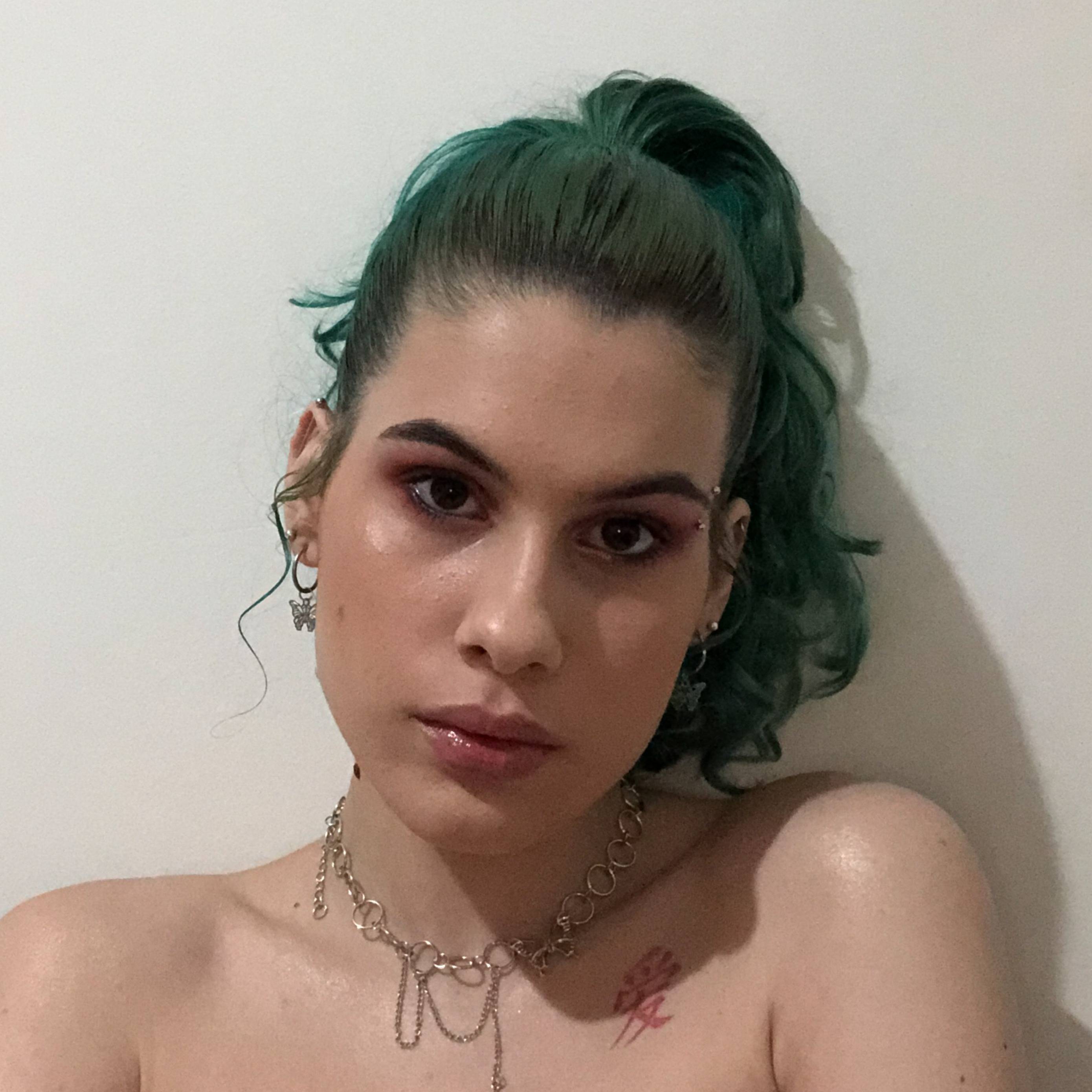 onlyfans 🍒🍷 profile photo. 🍒🍷 14