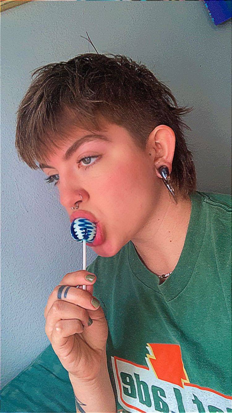 onlyfans clo ❤️‍🩹 profile photo. clo ❤️‍🩹 20