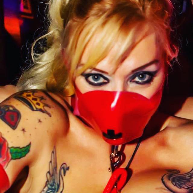 onlyfans Irresistible Iris profile photo. Irresistible Iris 3