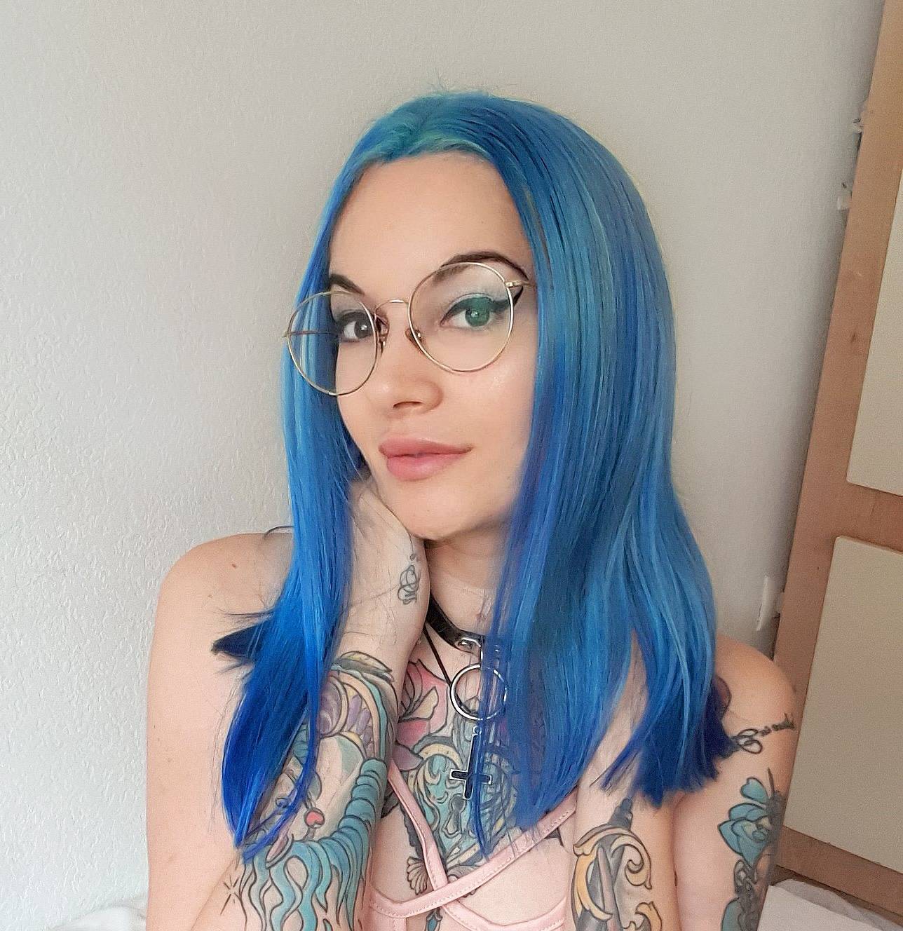 onlyfans DoncellaSuicide profile photo. DoncellaSuicide 14