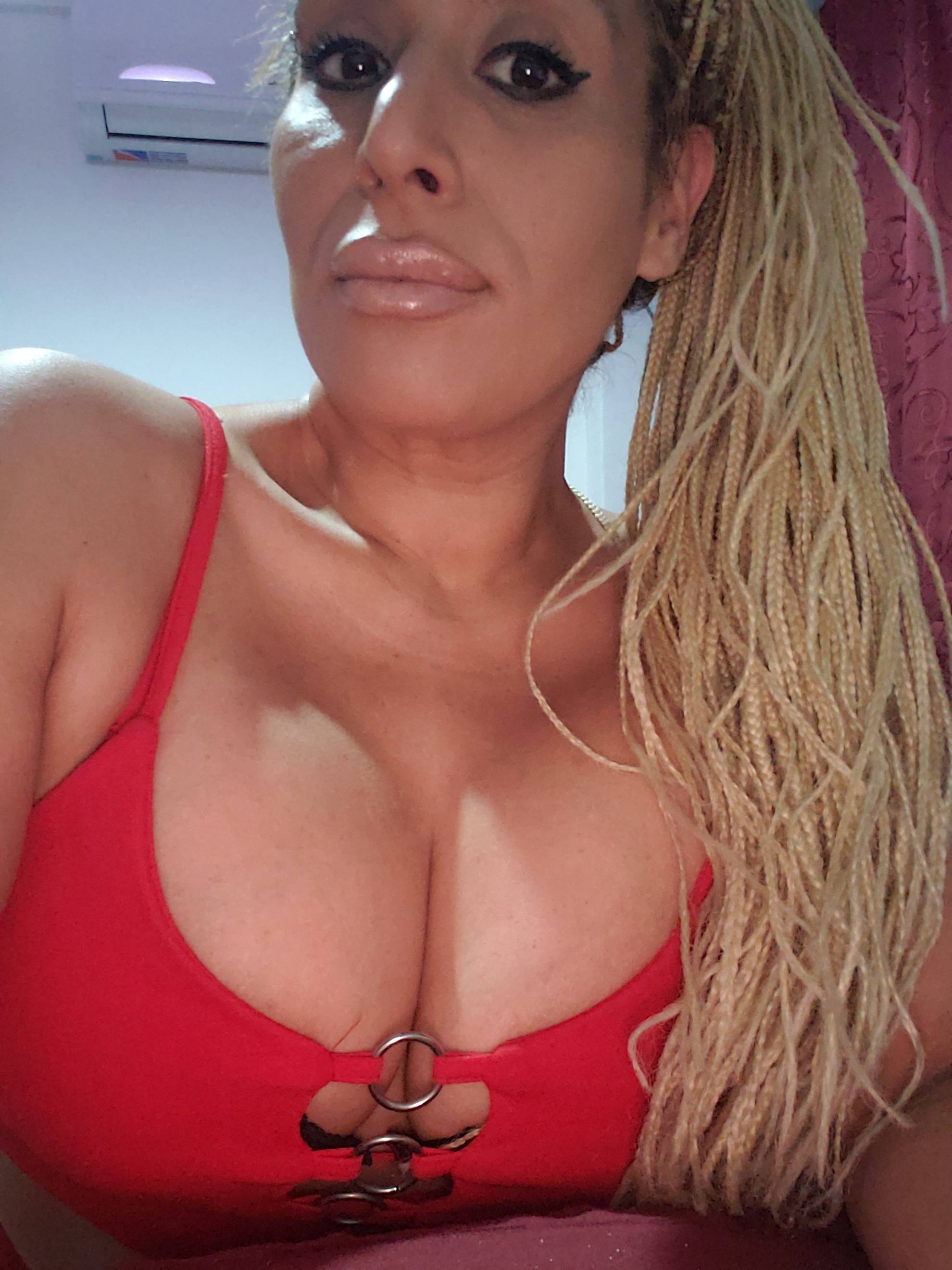 onlyfans Lorettta1982 profile photo. Lorettta1982 10