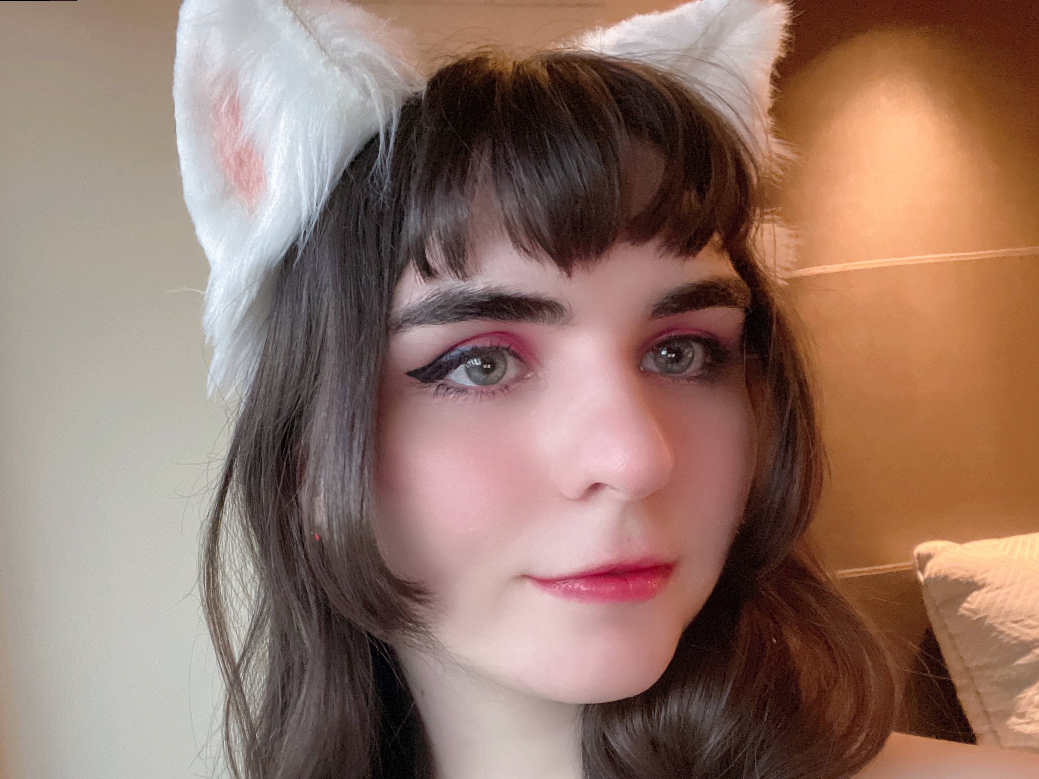 onlyfans MittyRin profile photo. MittyRin 9