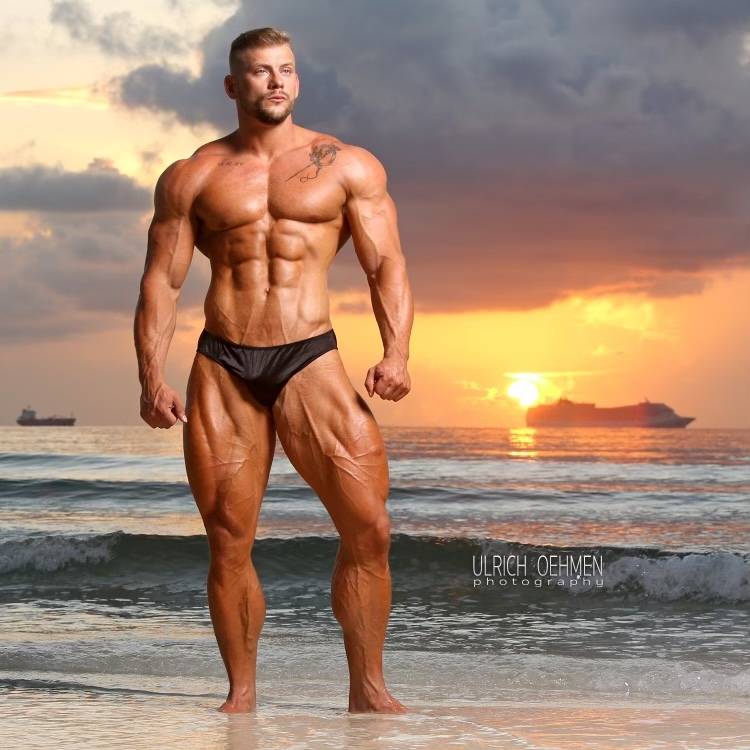 onlyfans Damon Foster profile photo. Damon Foster 13