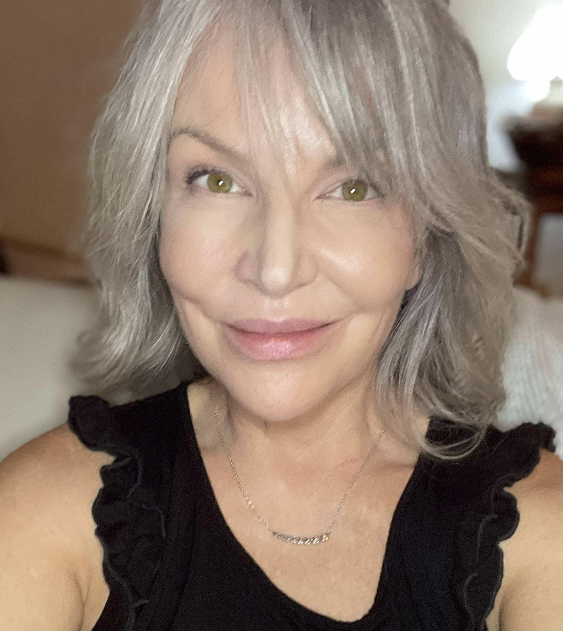 onlyfans silvergoddessss profile photo. silvergoddessss 15