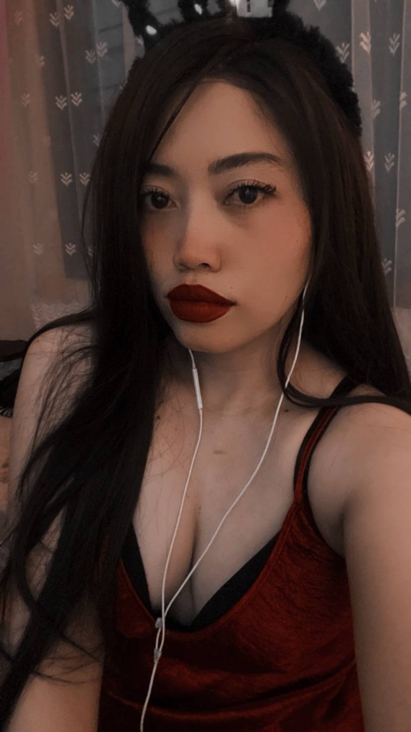onlyfans Friday profile photo. Friday 5