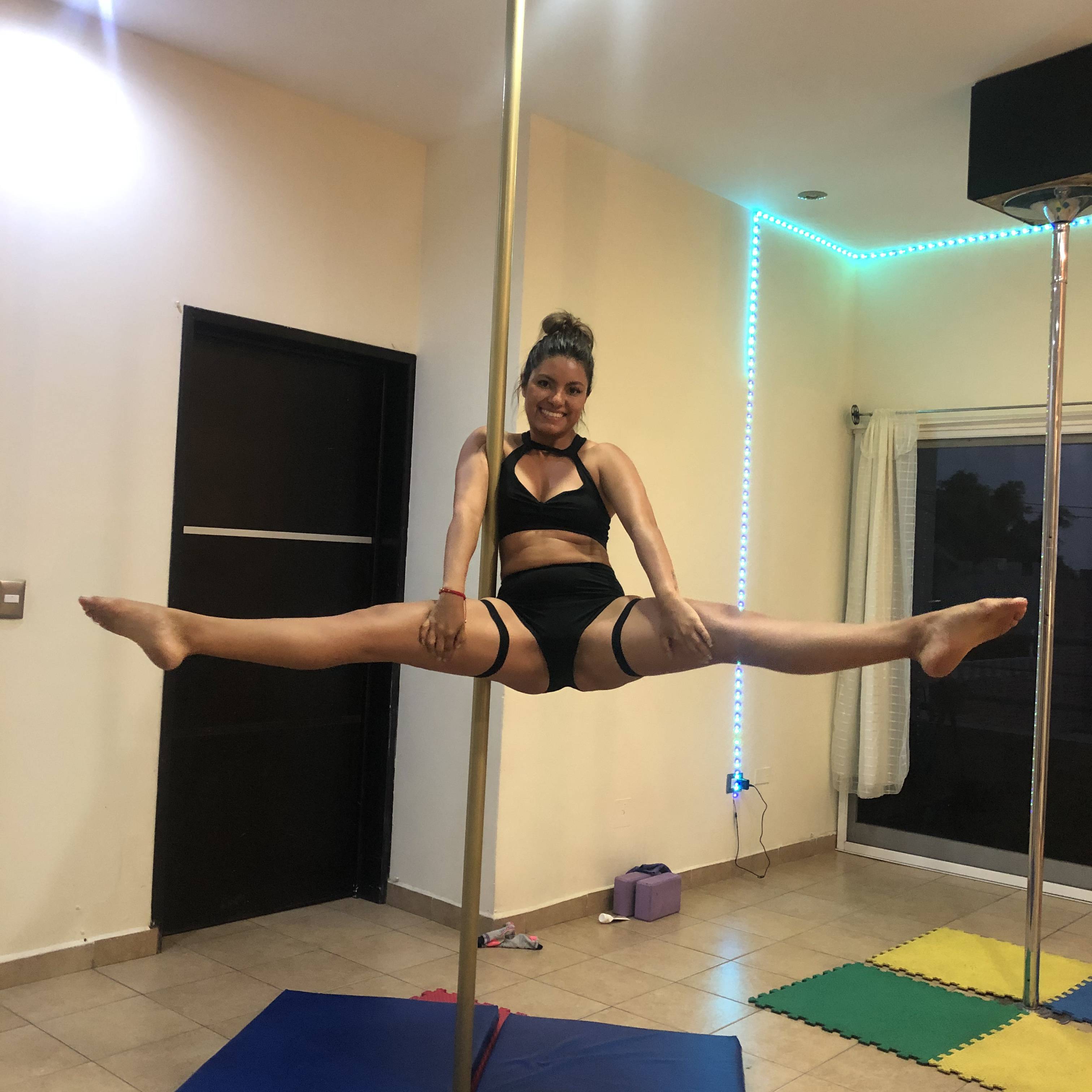 onlyfans Alison profile photo. Alison 3